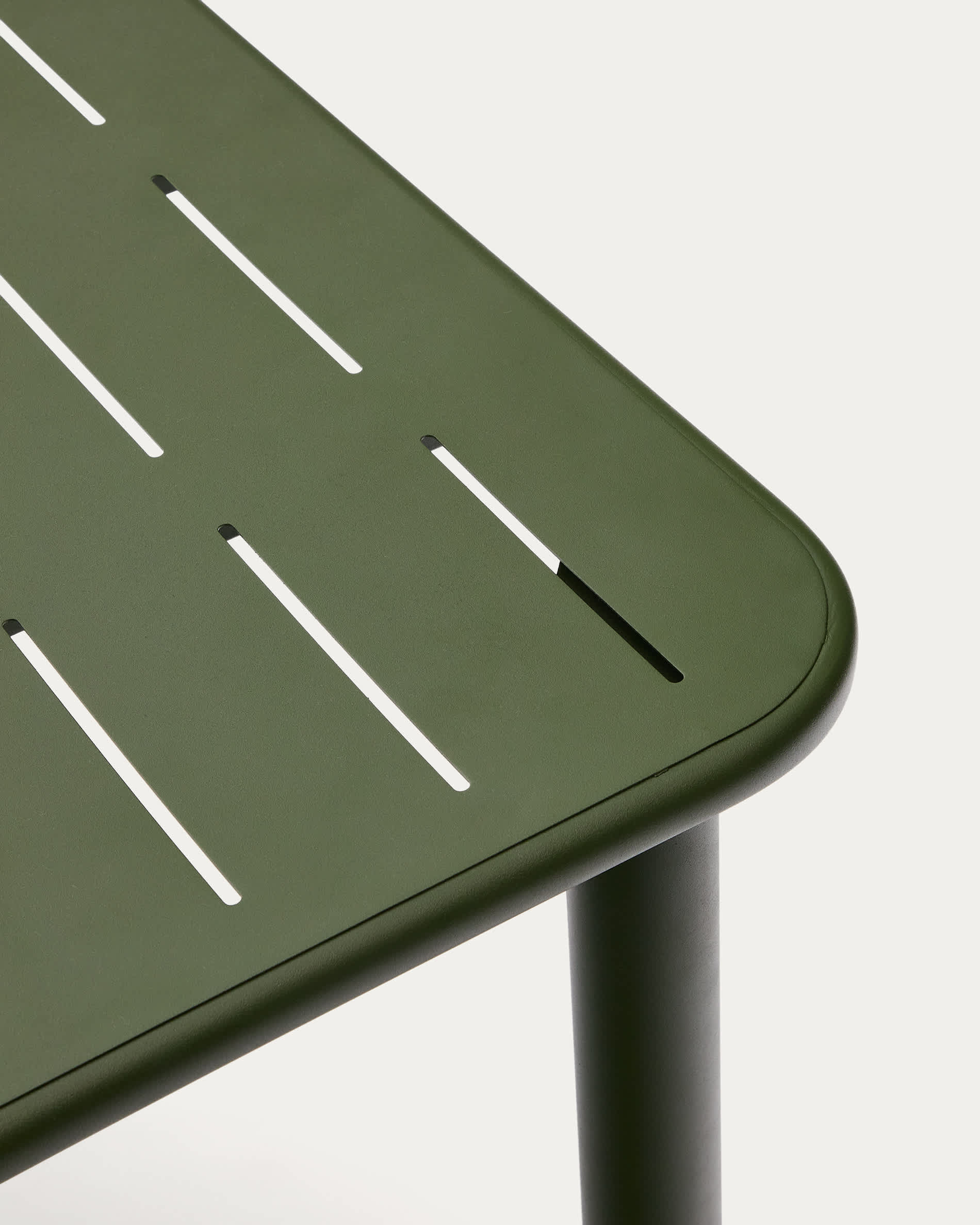 Brai set with table and 4 stackable chairs in green galvanised steel 180 x 90cm