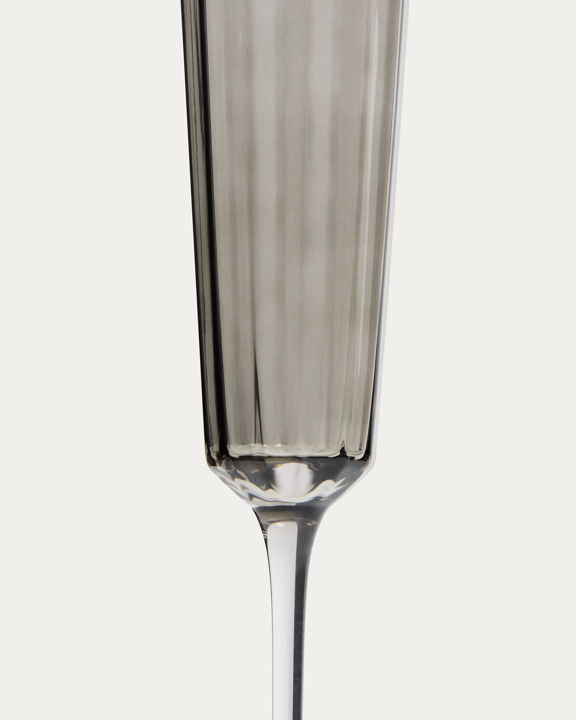 Clarien grey champagne glass, 18 cl