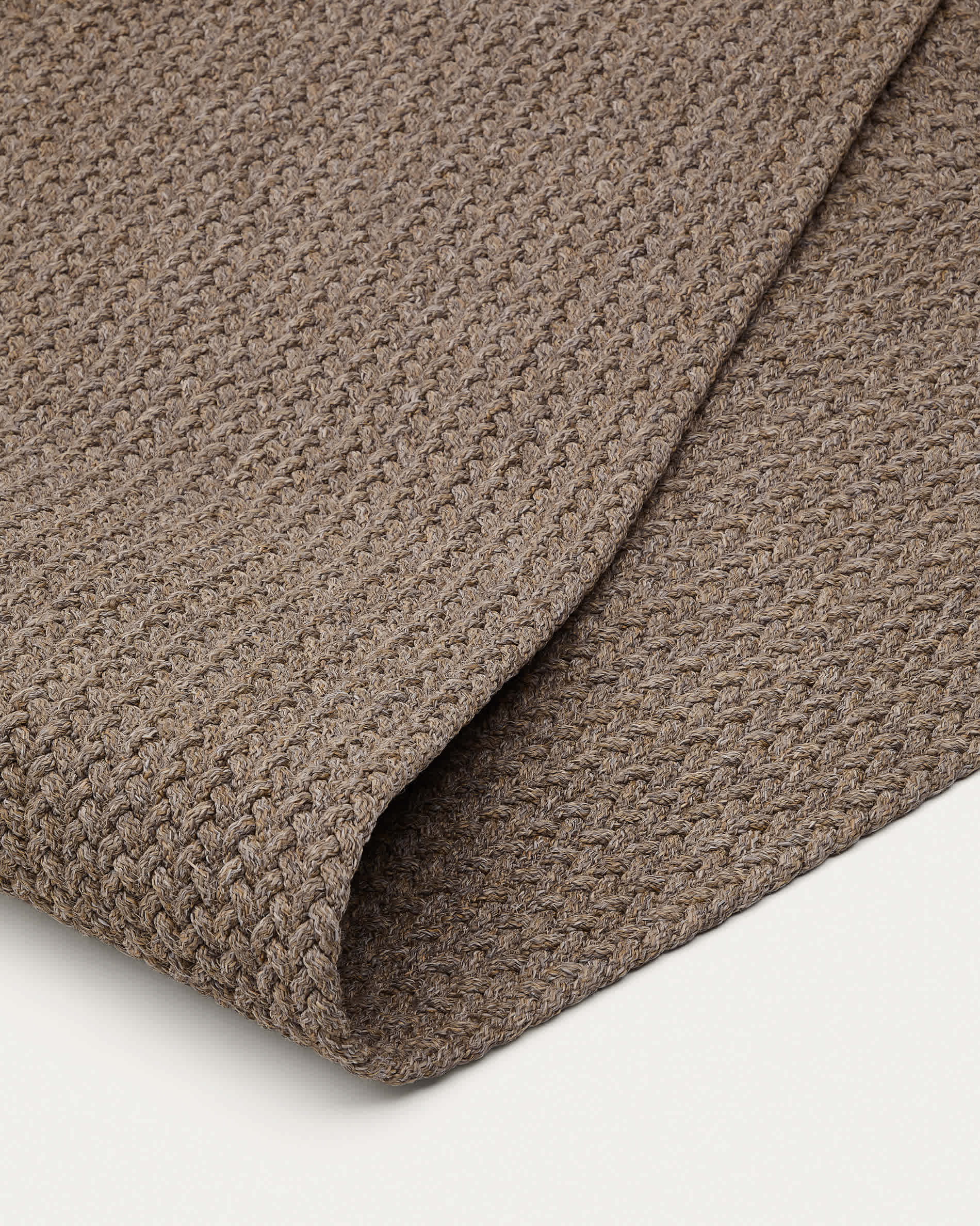 Despas beige synthetic fibre rug 300 x 400cm