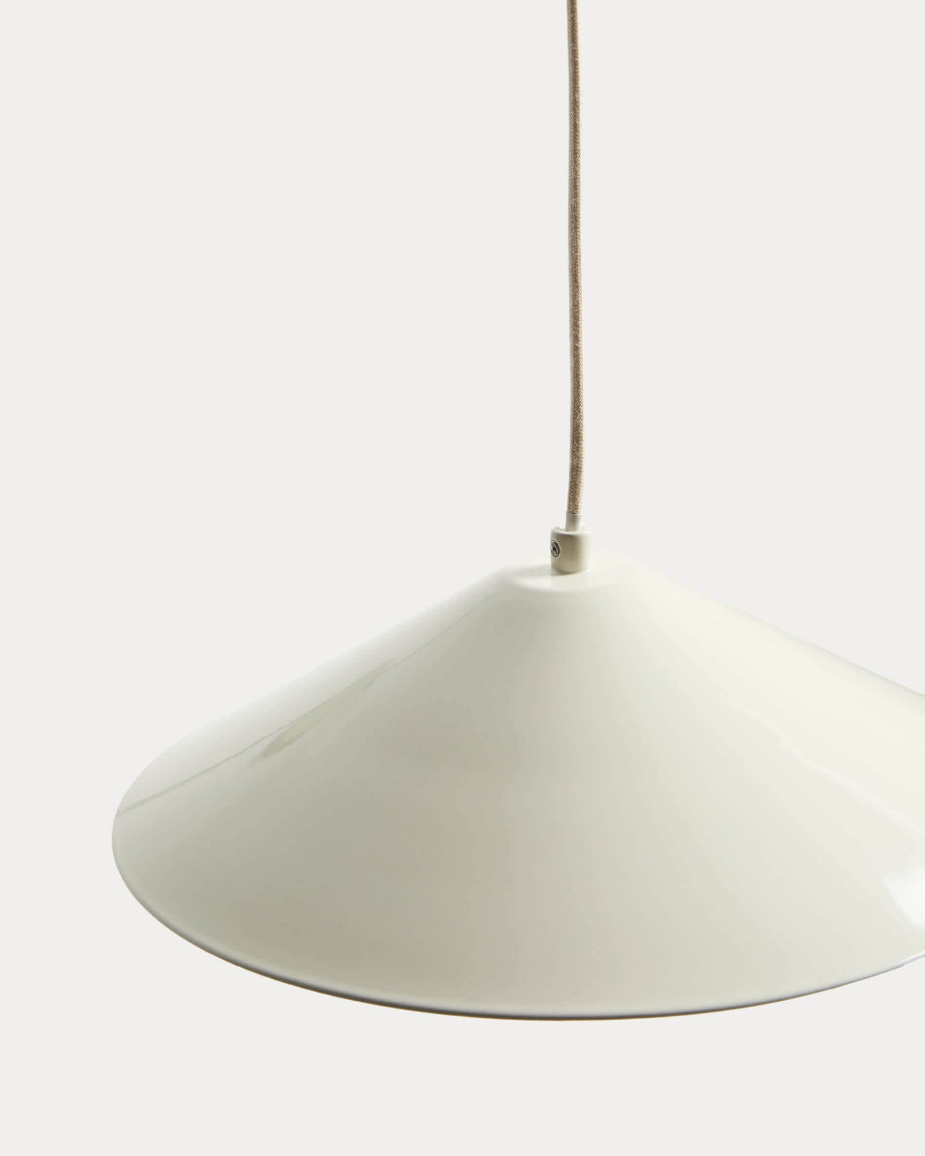 Kally wall lamp in a beige painted finish