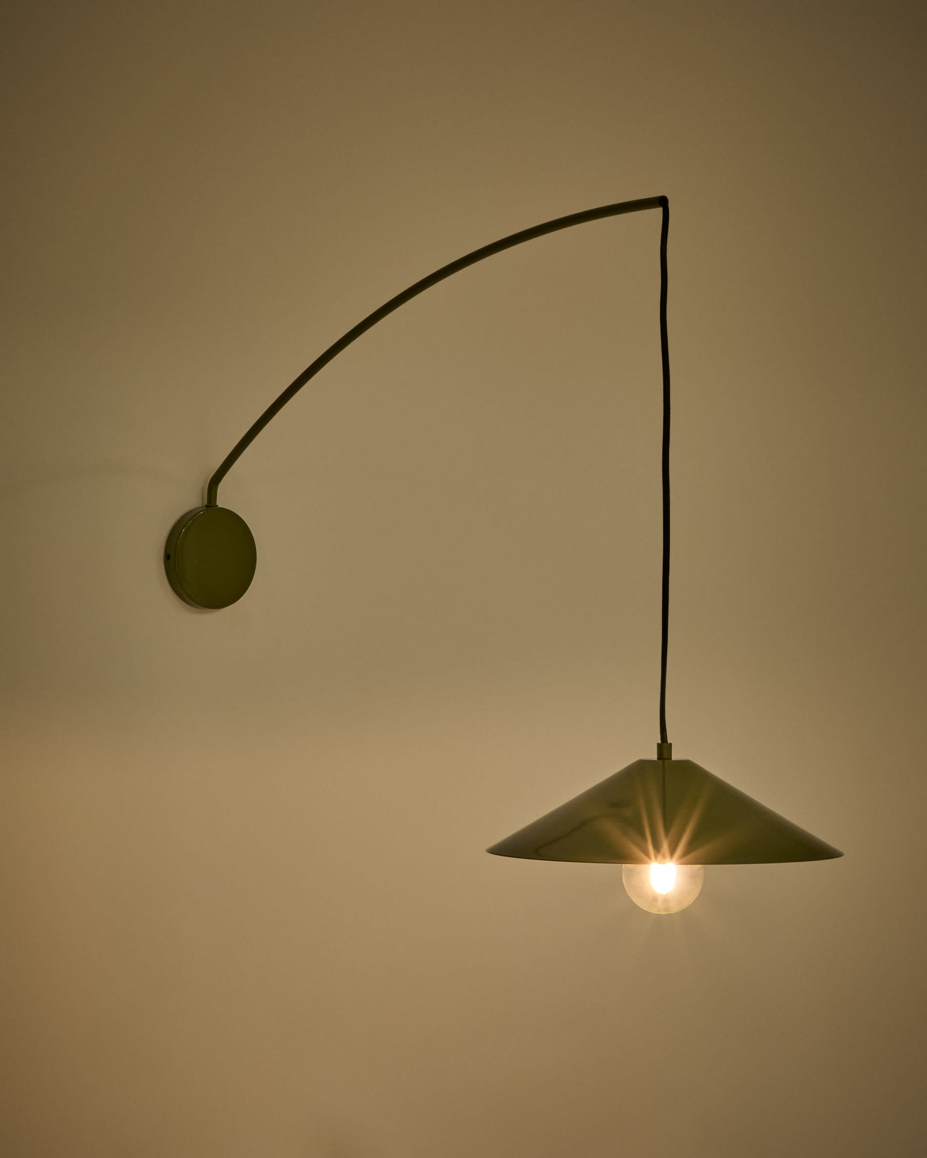 Kally wall lamp in a green painted finish