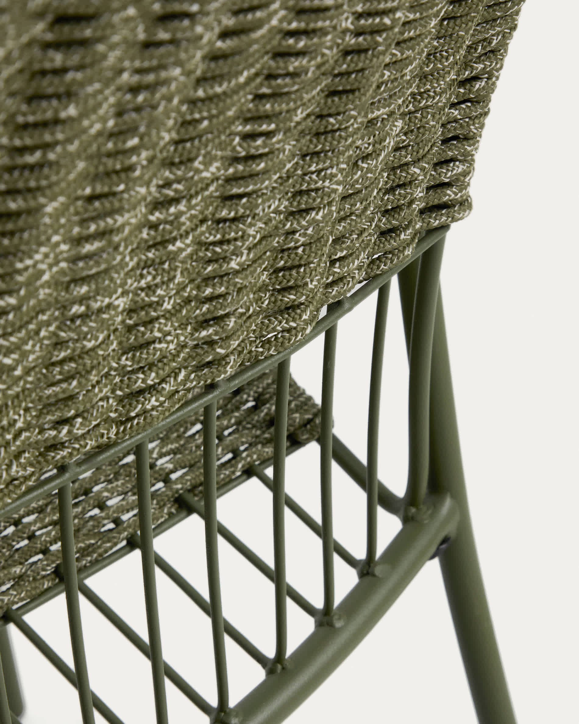Atrani stackable outdoor chair in galvanised steel and green rope