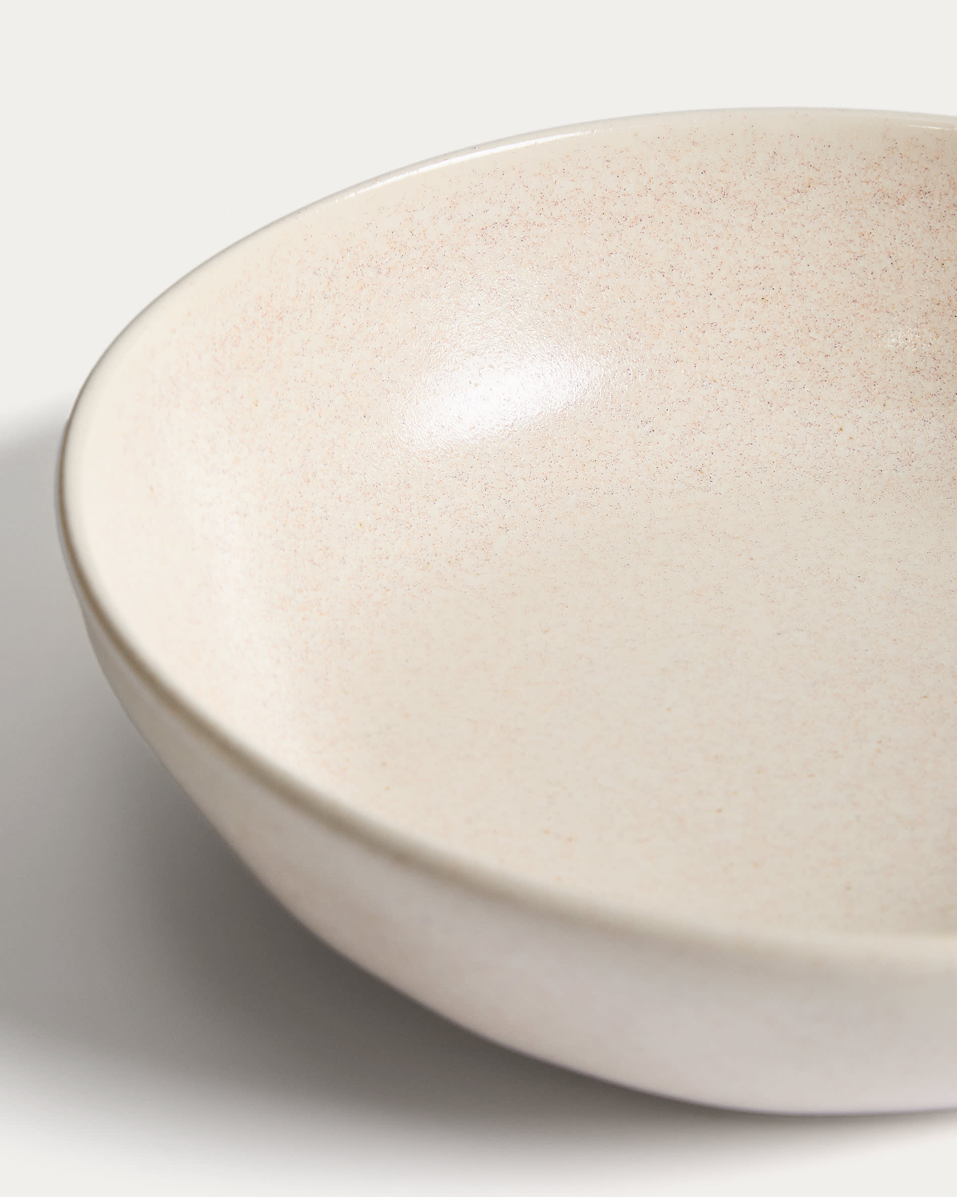 Sermin beige ceramic soup bowl