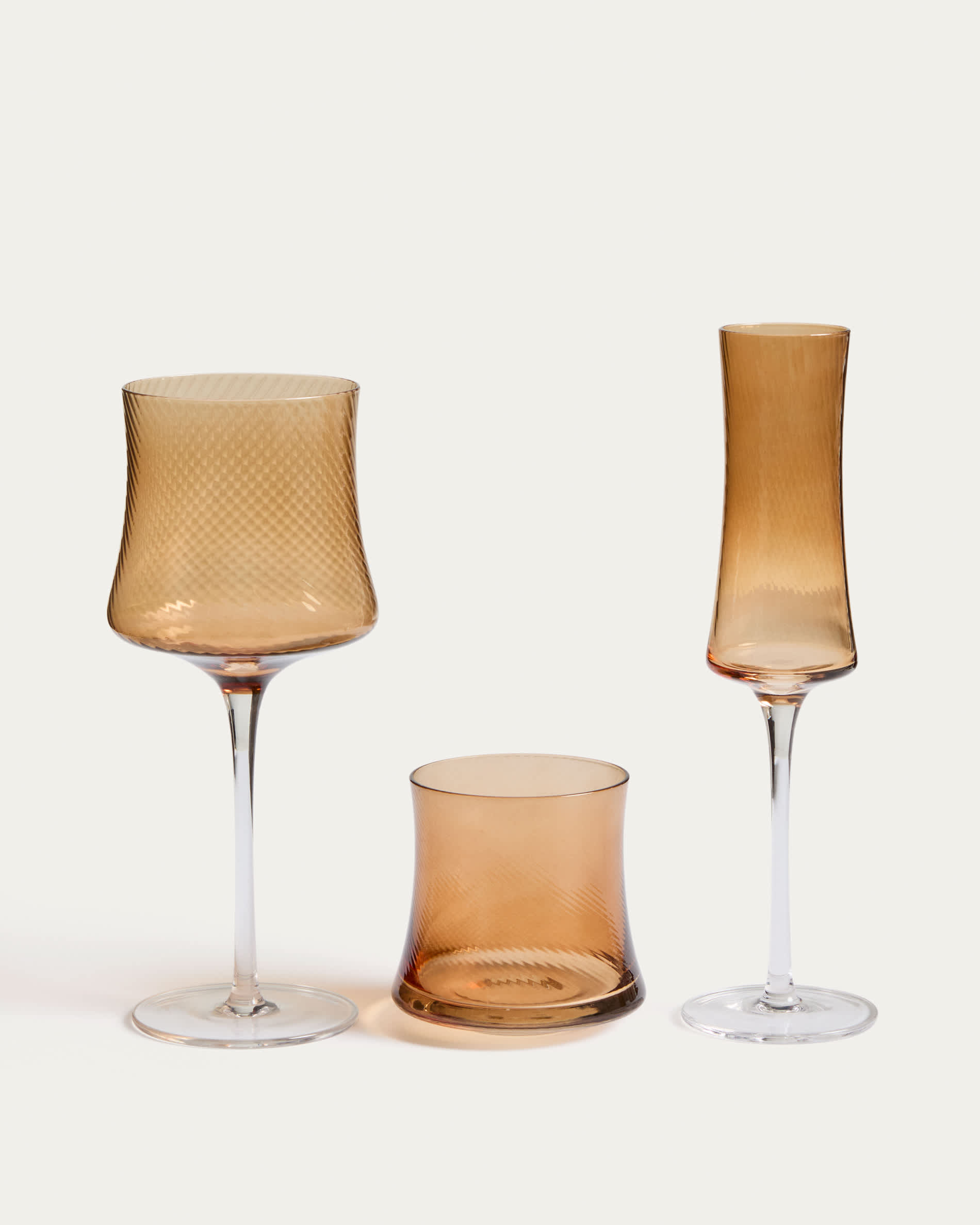 Auri amber champagne glass with relief, 15 cl