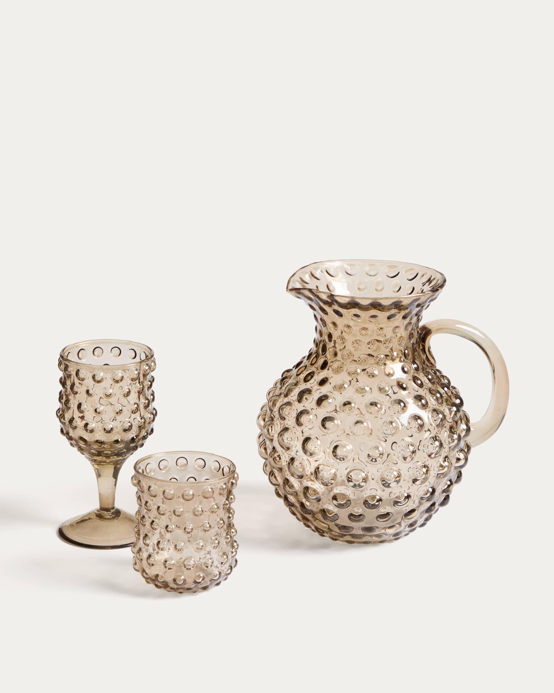 Evoria glass jug with brown relief 2.6 l
