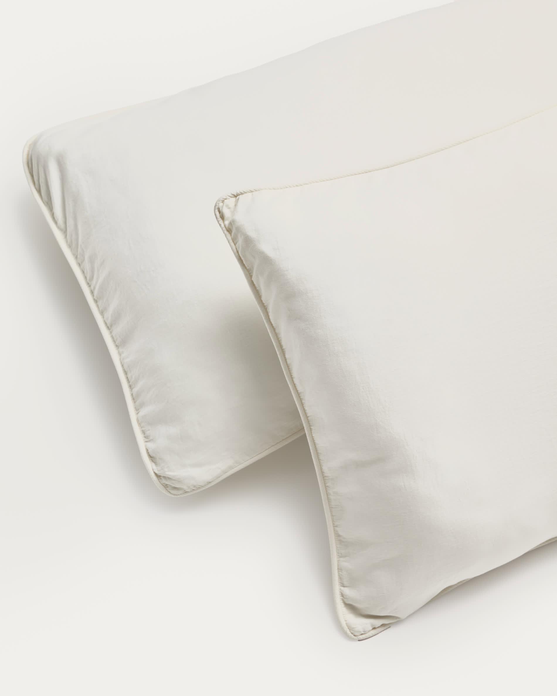 Sirale set of 2 100% cotton sateen pillowcases with washed white finish 50 x 80cm