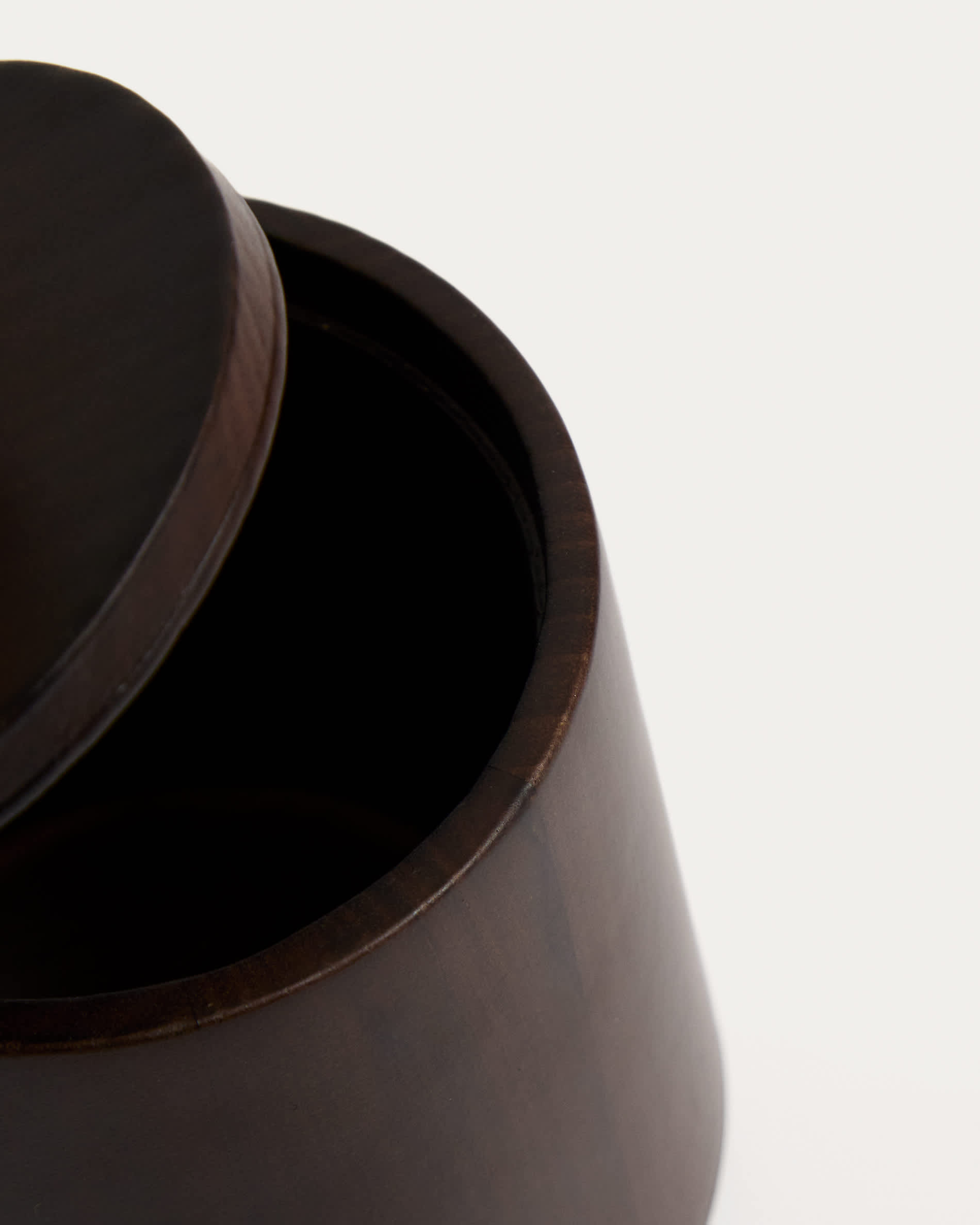 Eide pot made of FSC 100% dark hevea wood