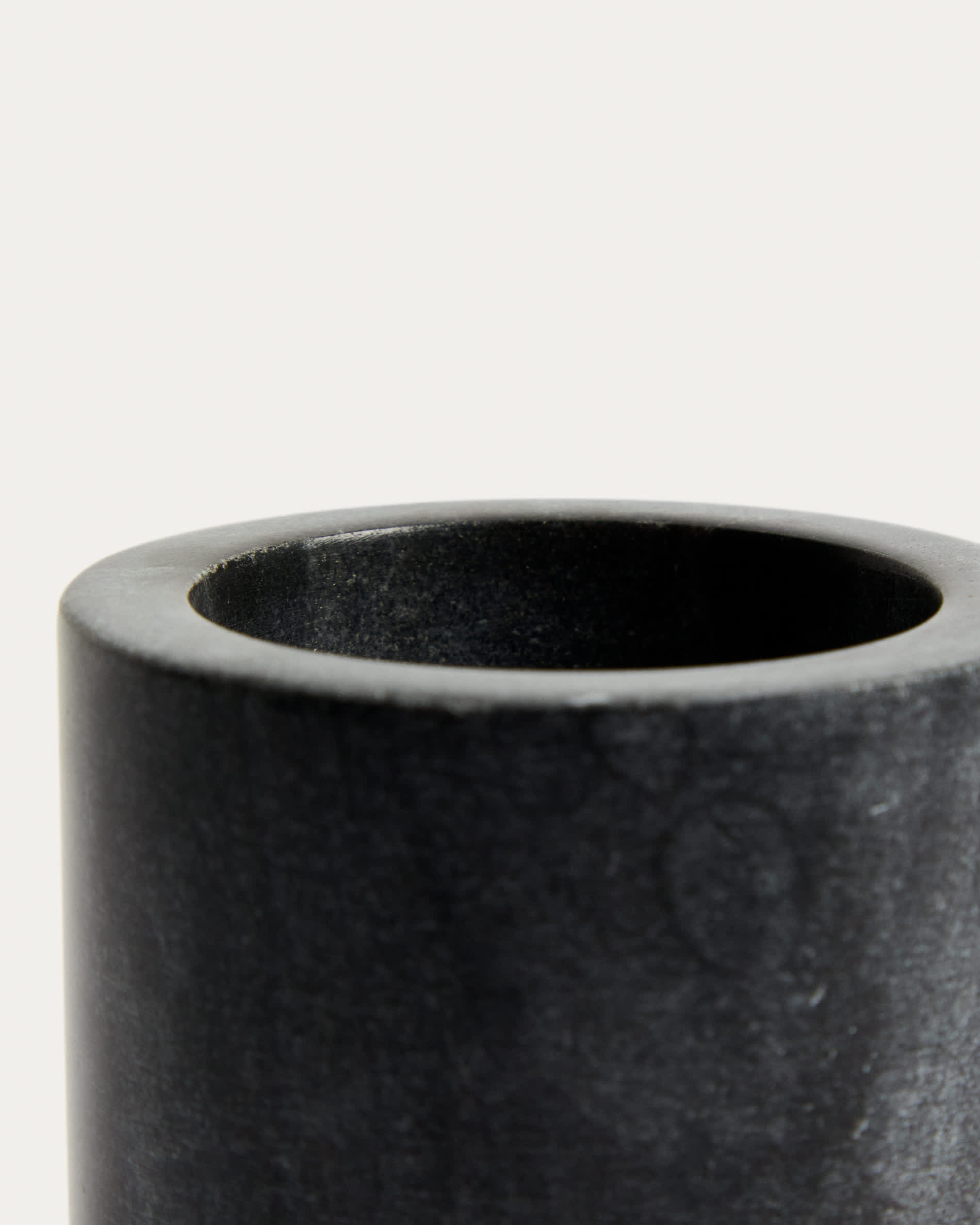 Mavon dark grey marble toothbrush holder