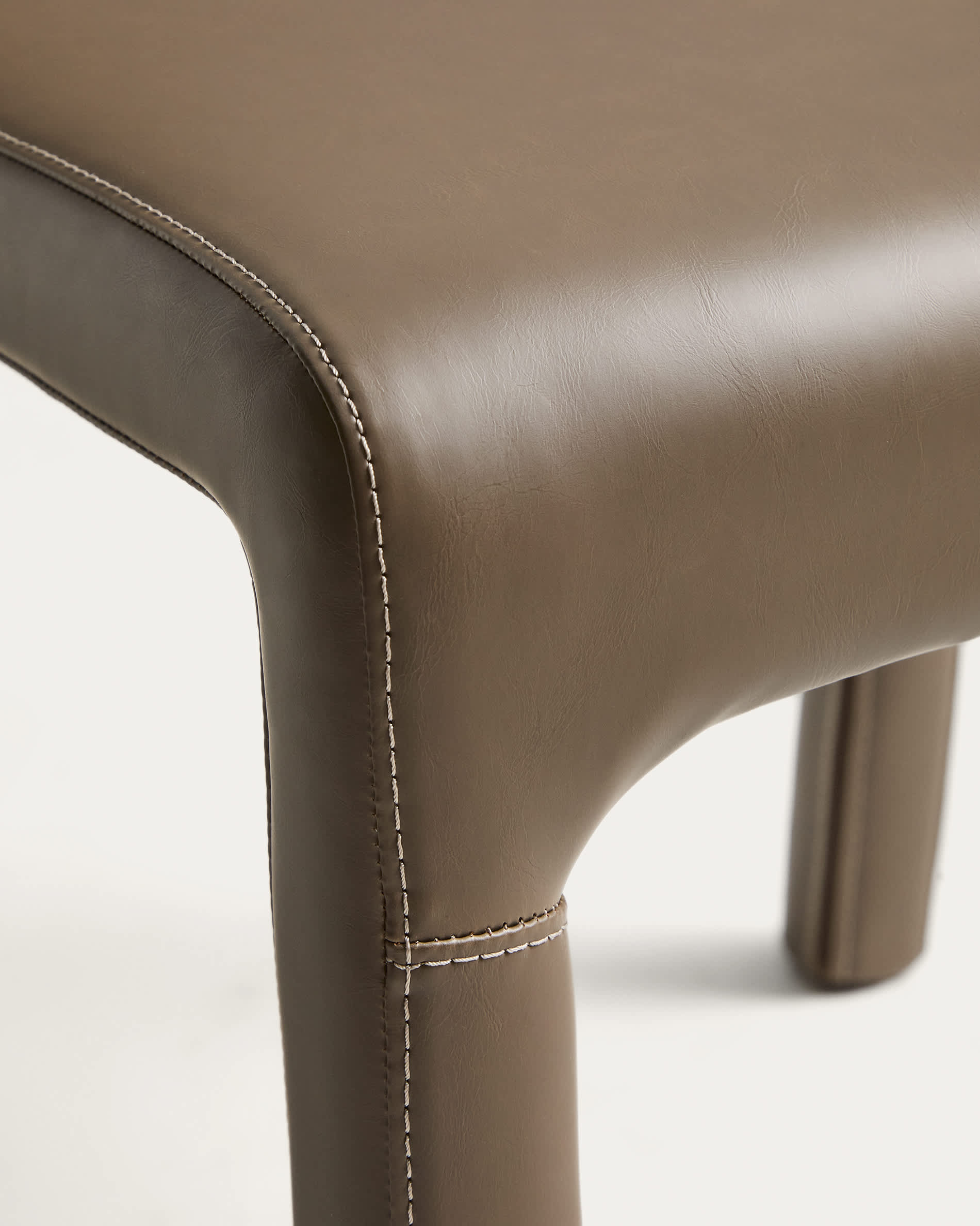 Loria stackable chair in brown polyurethane FSC 100%