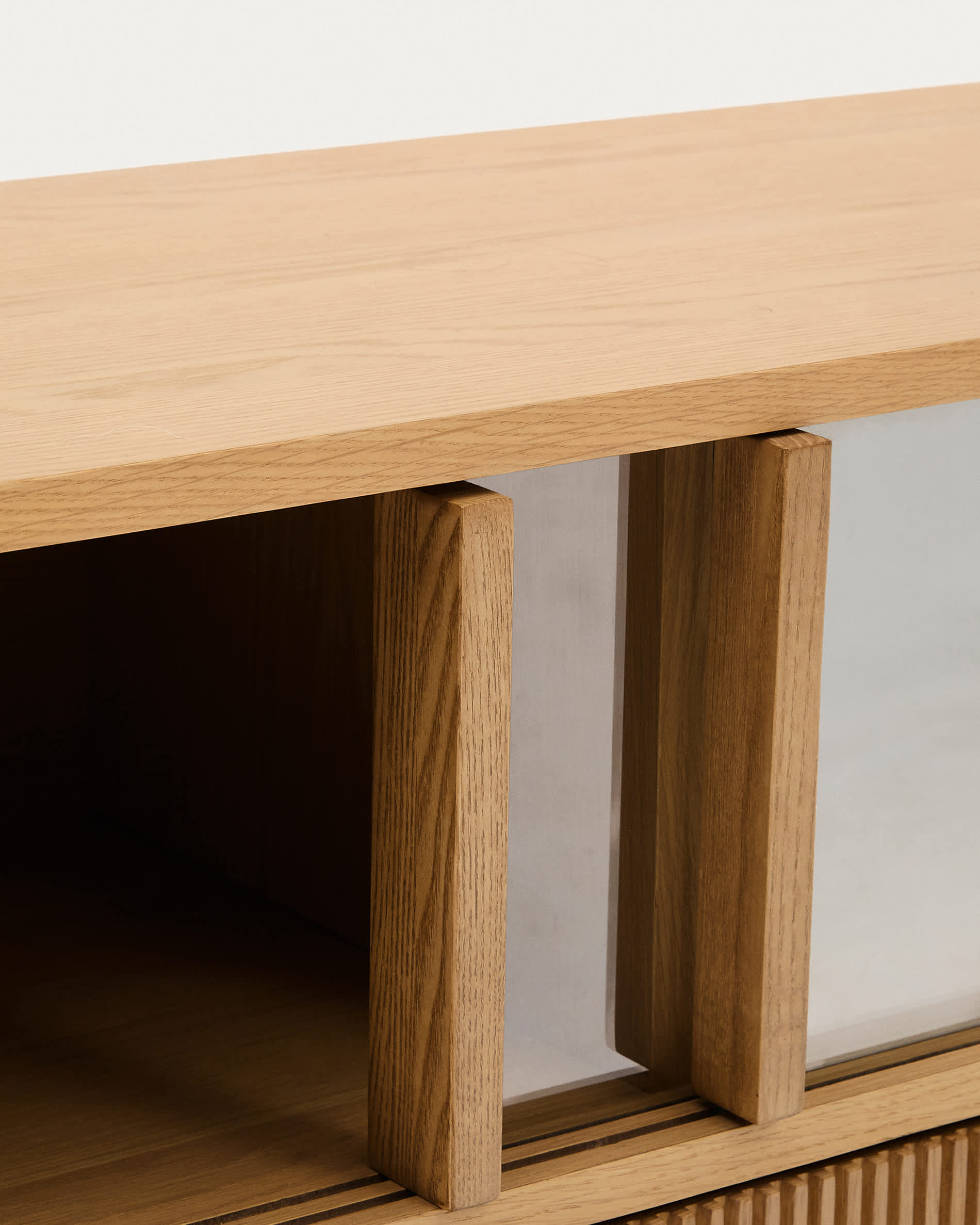 Helvine TV stand 4 doors and 2 drawers oak veneer and tempered glass, 200 x 54 cm FSC 100%
