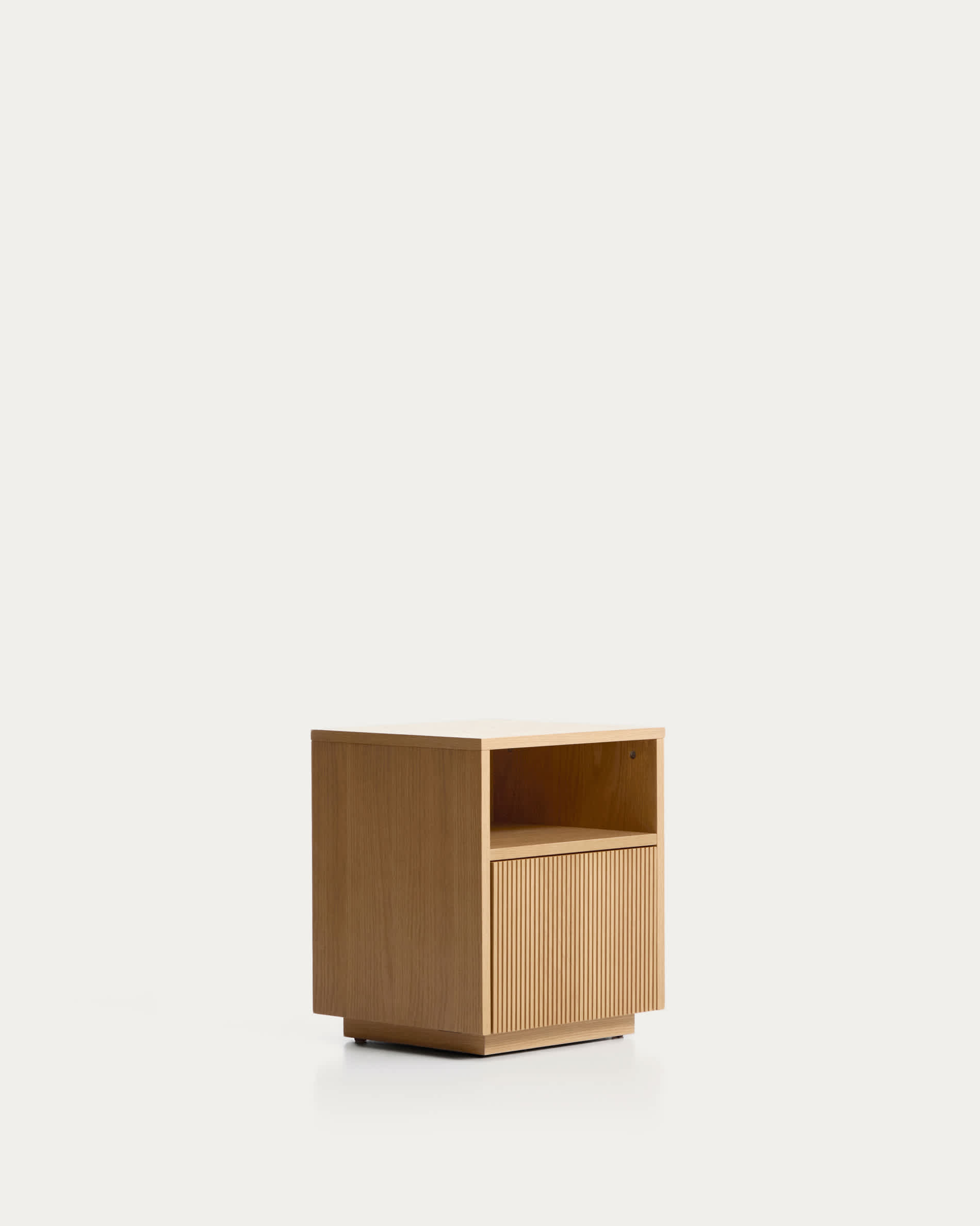 Helvine 1-drawer bedside table in oak veneer 45 x 52cm FSC 100%