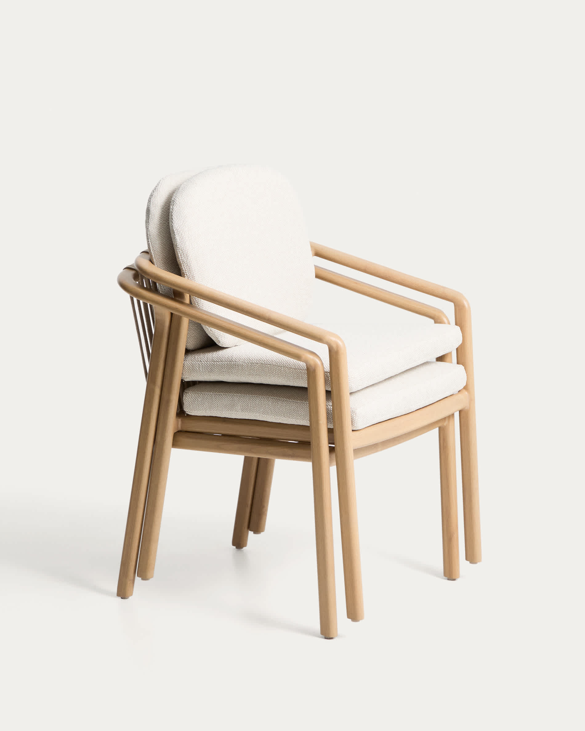 Set with Mirtia table in wood-effect aluminium and ecru sintered stone and 6 Sirte chairs in wood-effect aluminium and ecru rope cord Ø148cm