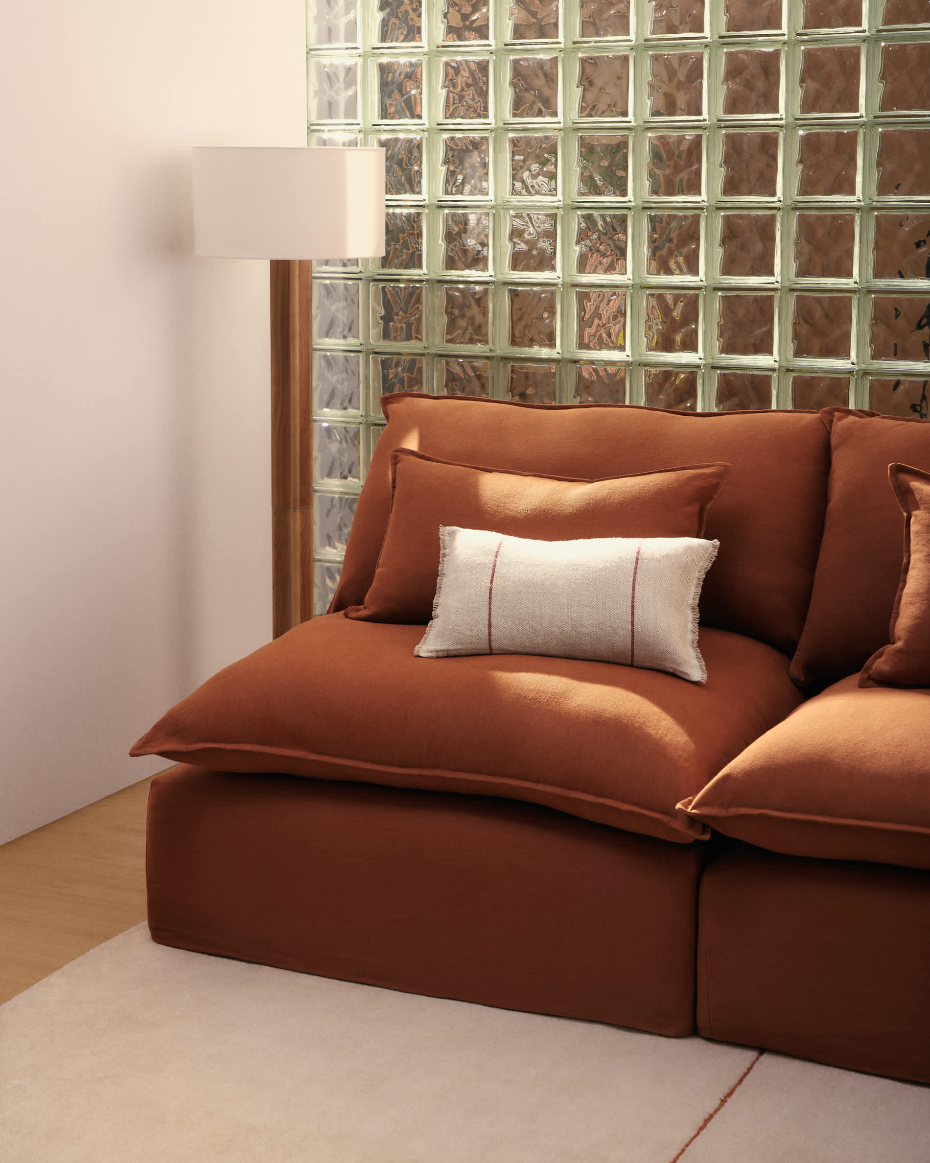 Anarela 100% terracotta linen 6-seater modular corner sofa with removable cover 327 x 217cm / 217 x 327cm FSC Mix Credit