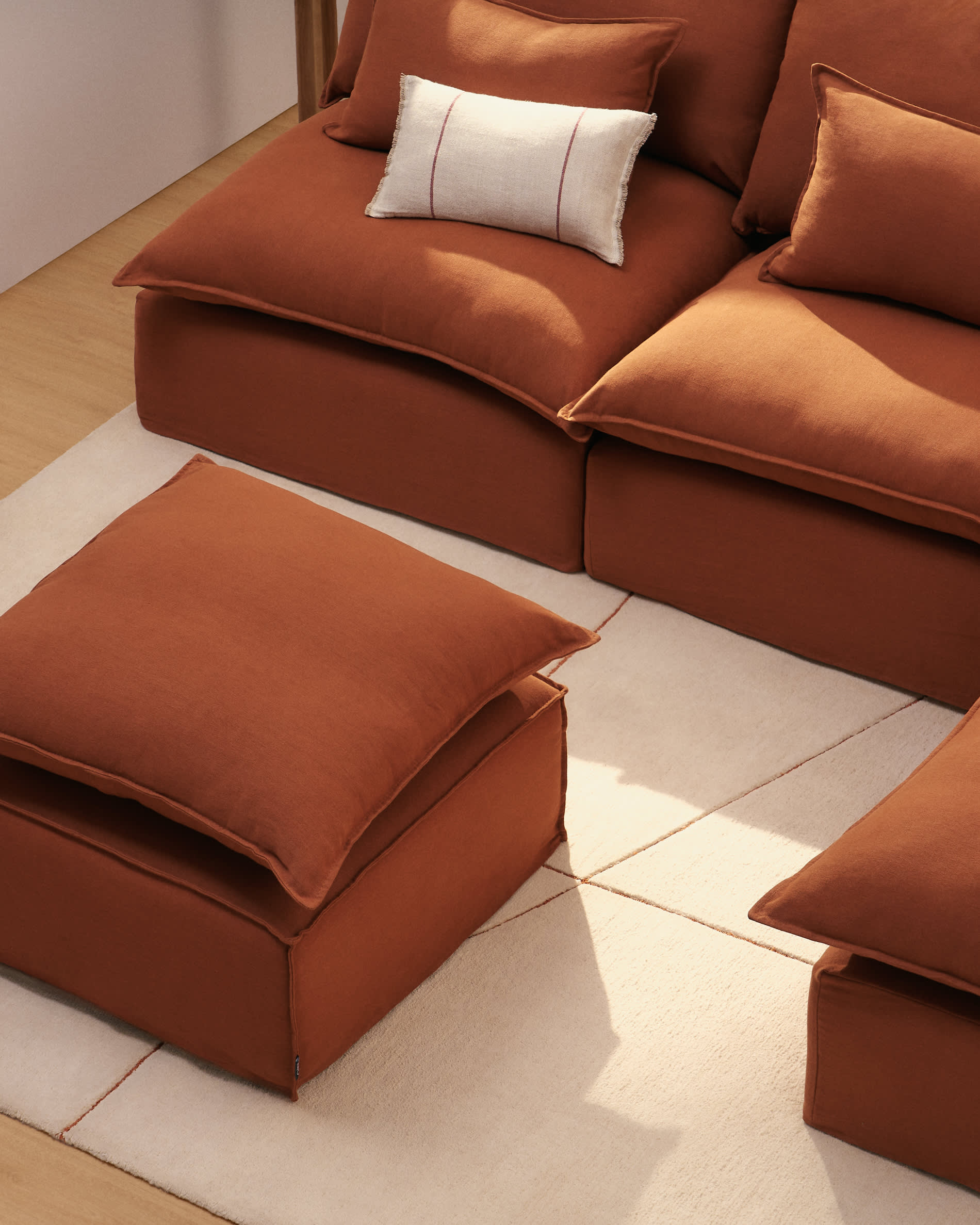 Anarela 100% terracotta linen footrest with removable cover and cushion 80 x 80cm FSC Mix Credit