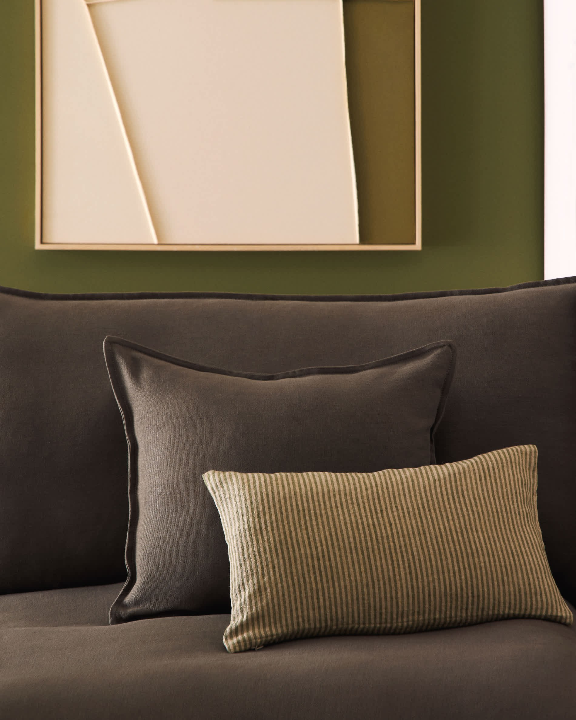 Anarela 100% taupe linen armchair with removable cover 90cm FSC Mix Credit