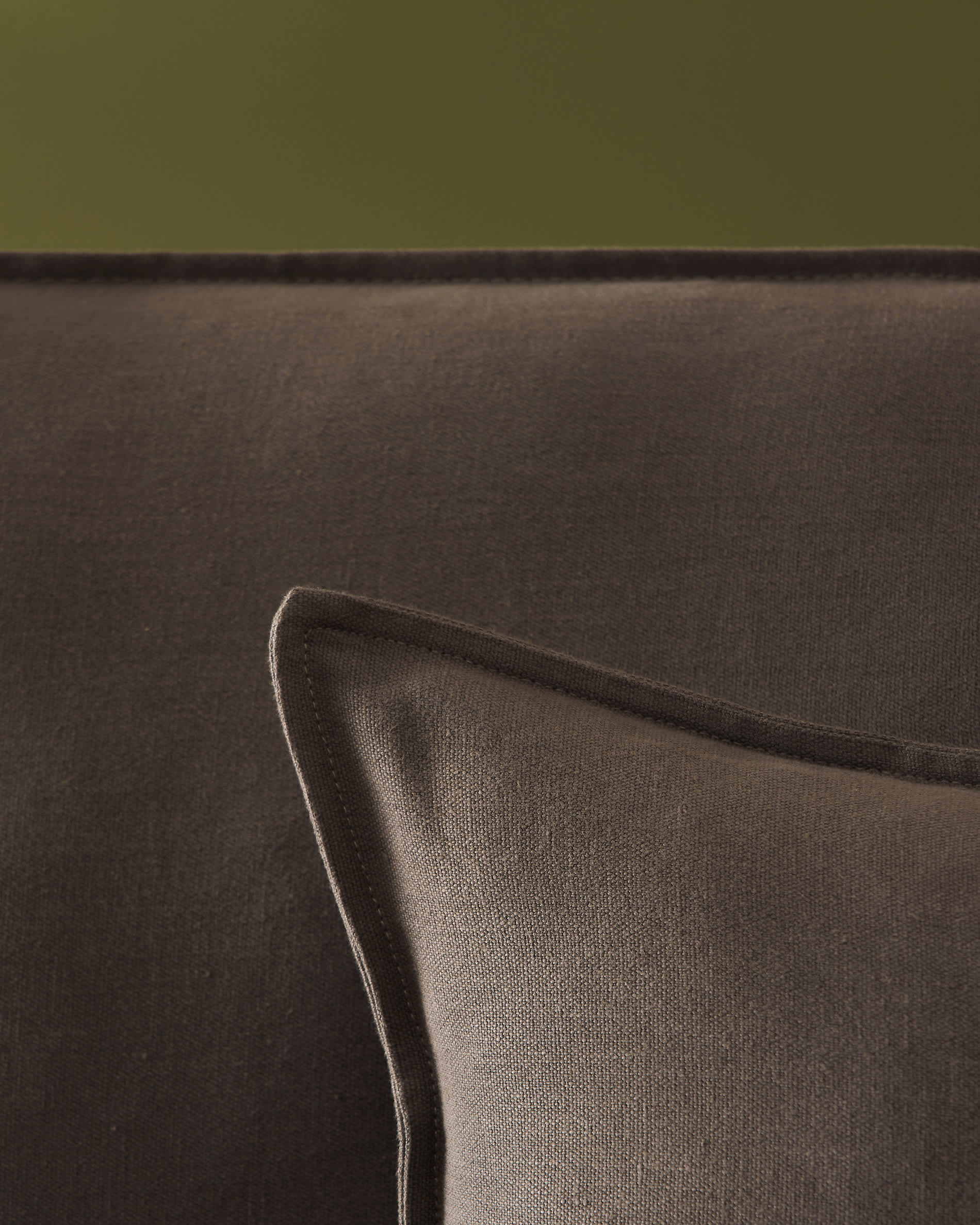 Anarela 100% taupe linen armchair with removable cover 90cm FSC Mix Credit