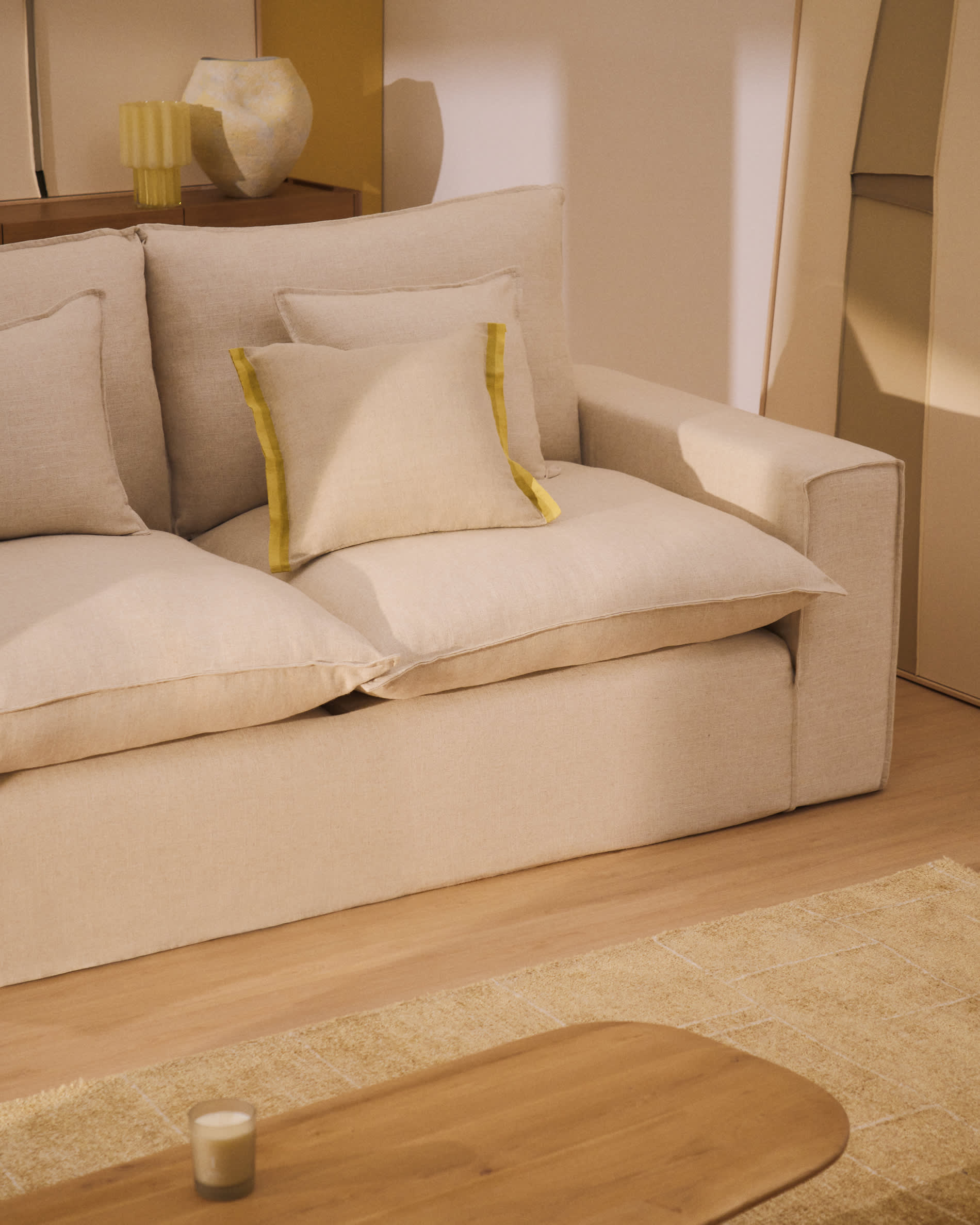 Anarela removable-cover 2-seater sofa with beige linen cushions FSC Mix Credit 240 cm.