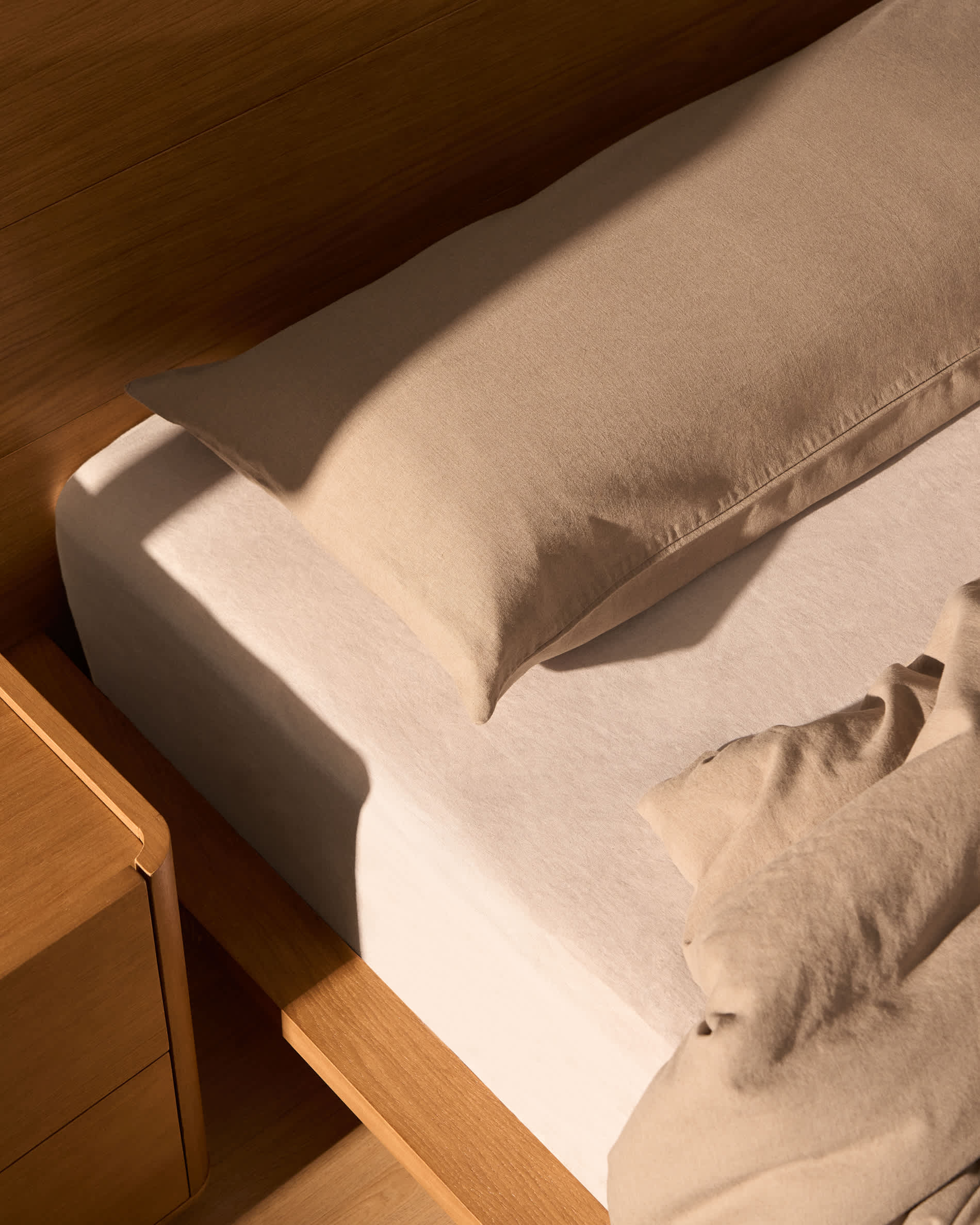 Simmel brown linen blend pillowcase 45 x 110cm