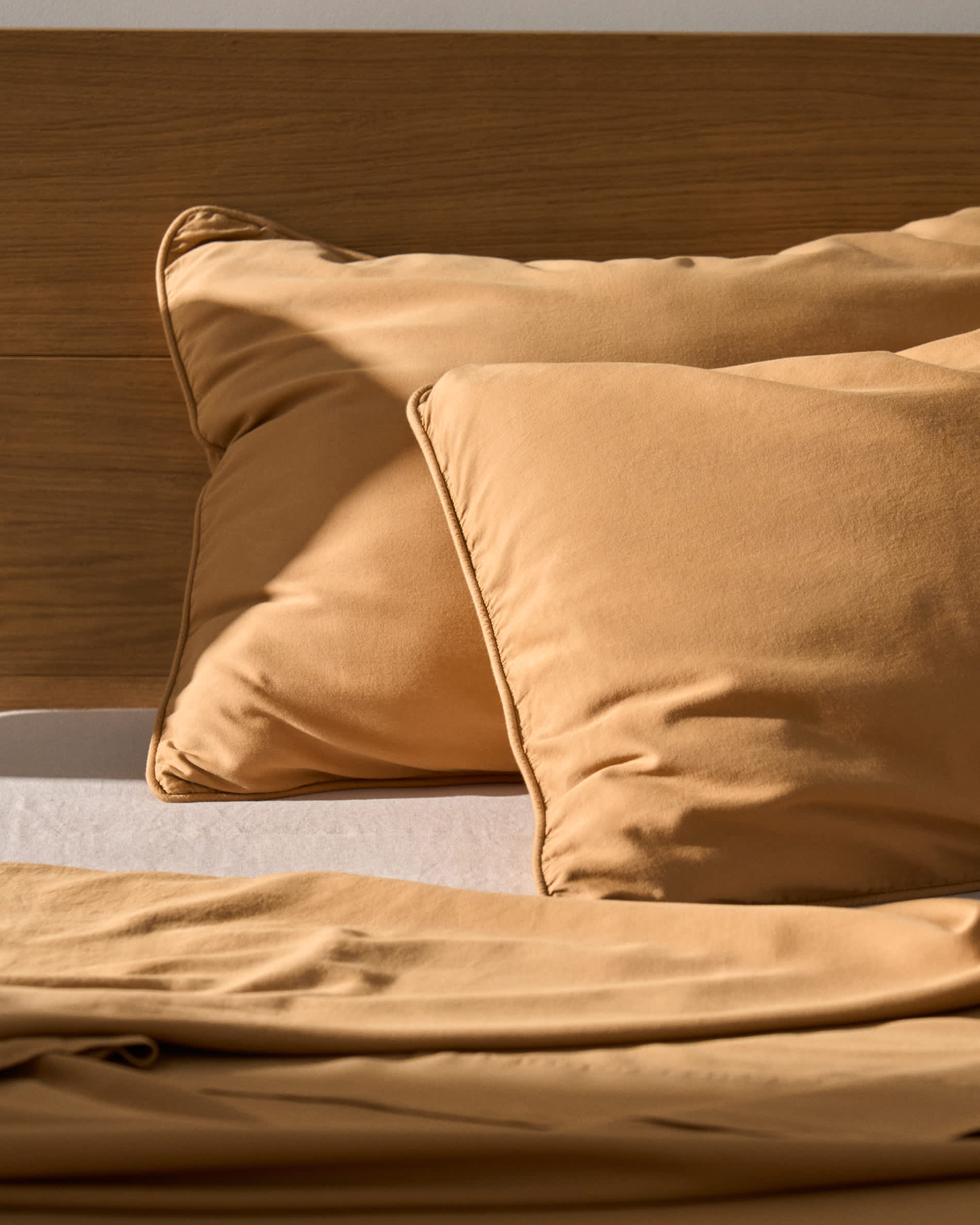 Sirale set of 2 100% cotton sateen pillowcases with washed finish in copper 50 x 70 cm