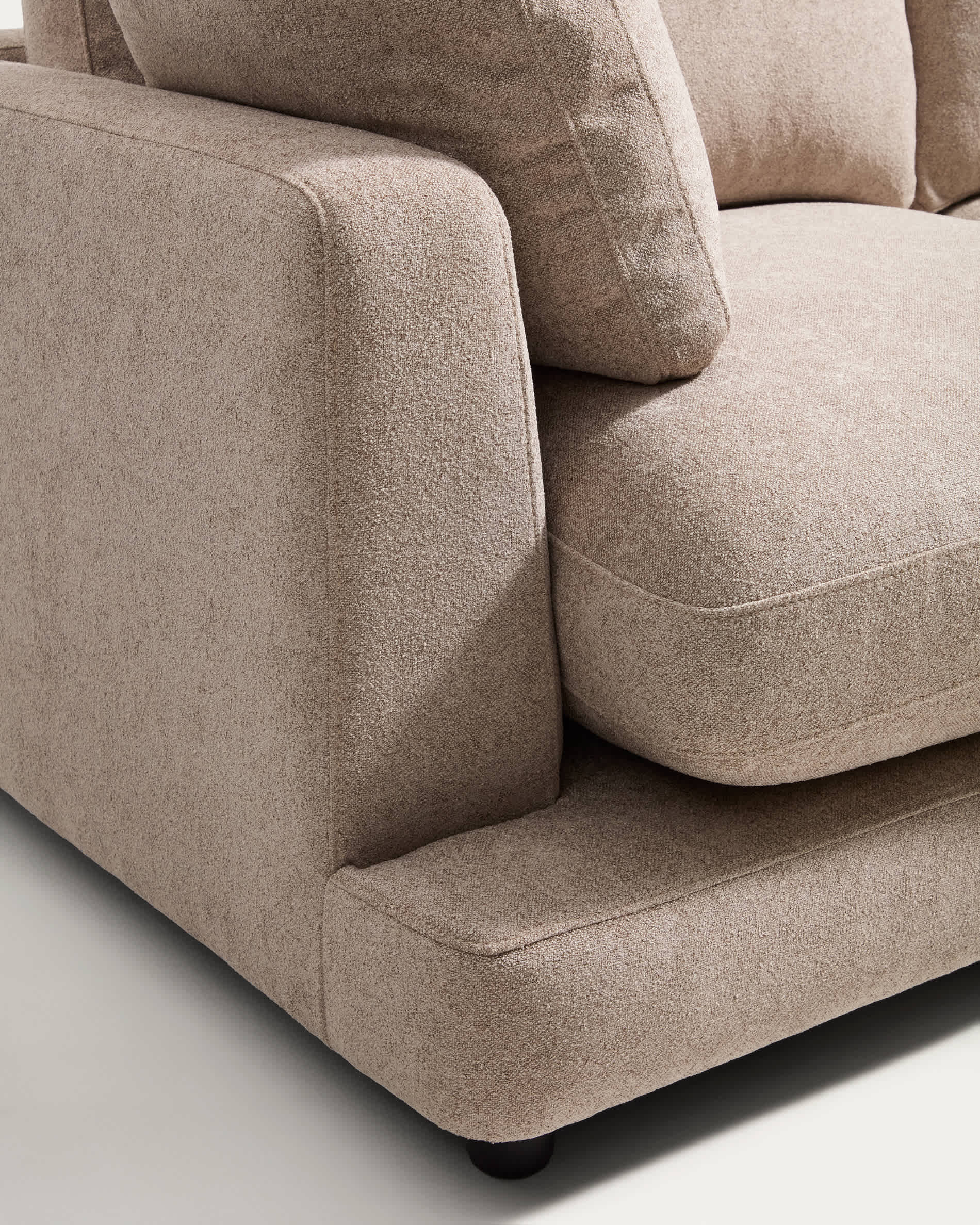 Gala beige 4-seater sofa in micro bouclé with right chaise longue FSC Mix Credit 300cm