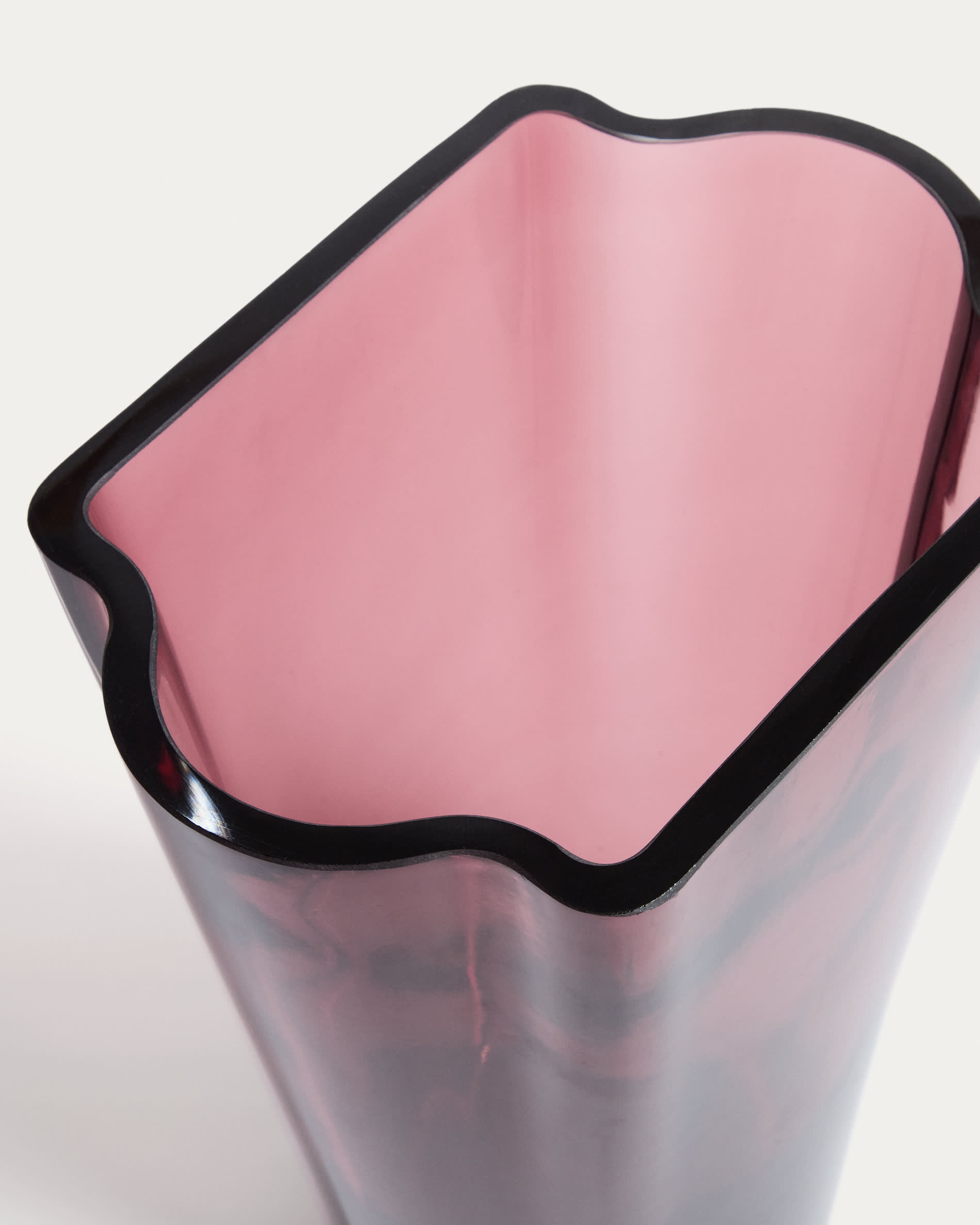 Uconi vase in burgundy glass 35cm