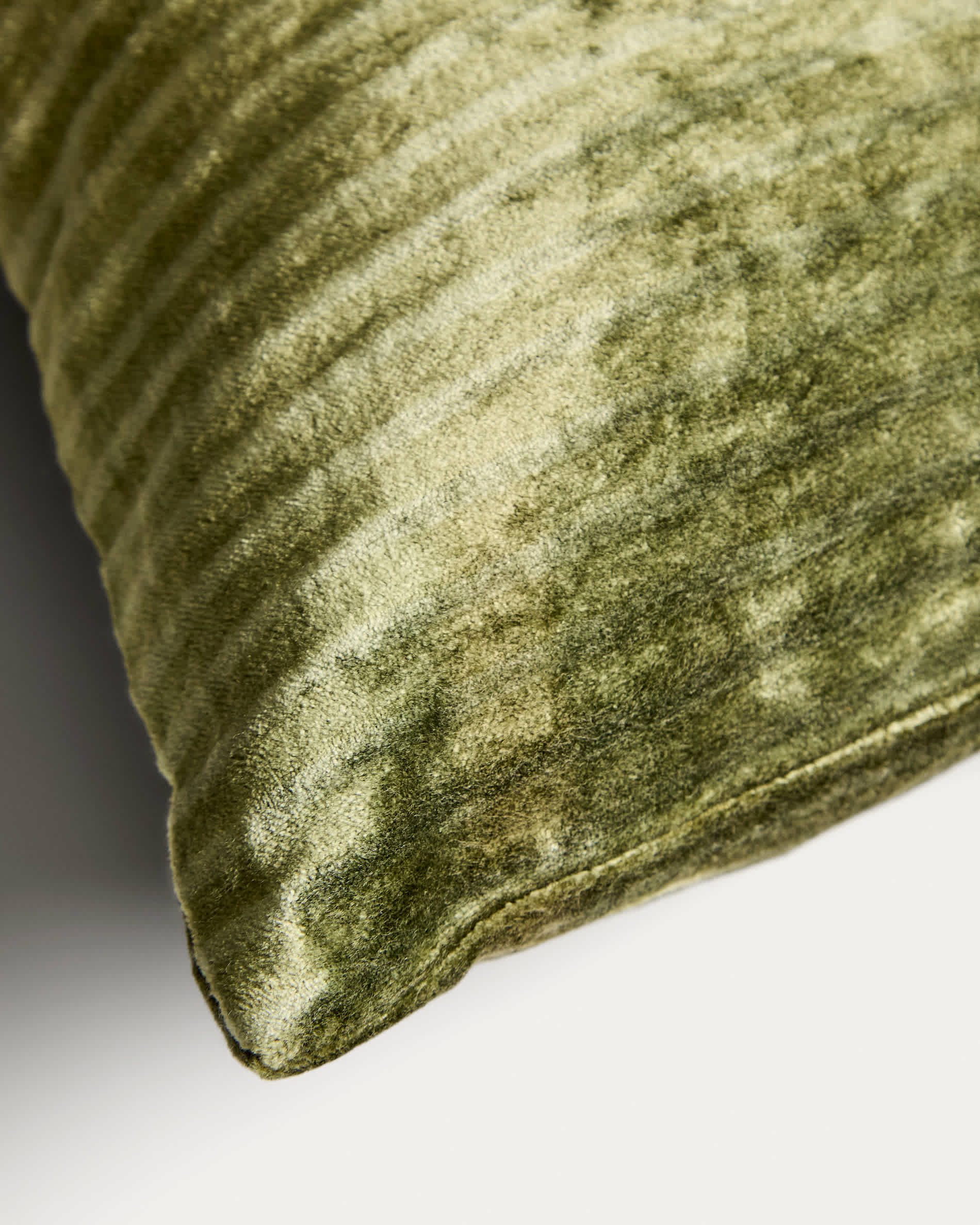 Caril 100%-cotton jacquard green velvet cushion cover 45 x 45 cm