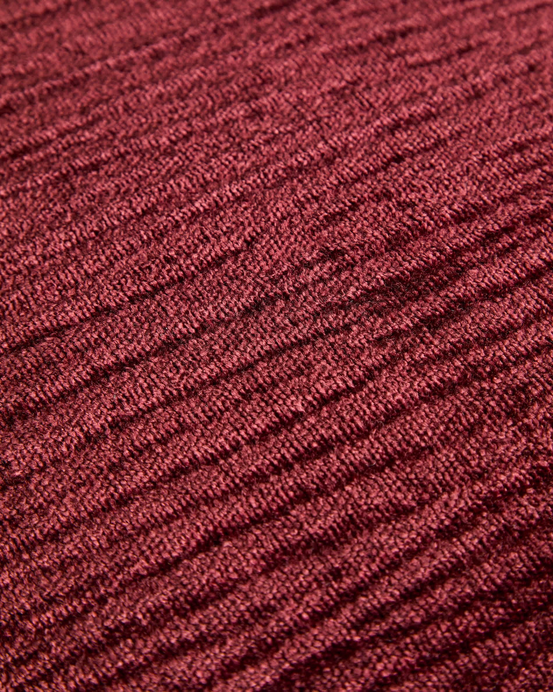 Vori 100%-cotton garnet wrinkled effect cushion cover 50 x 50 cm