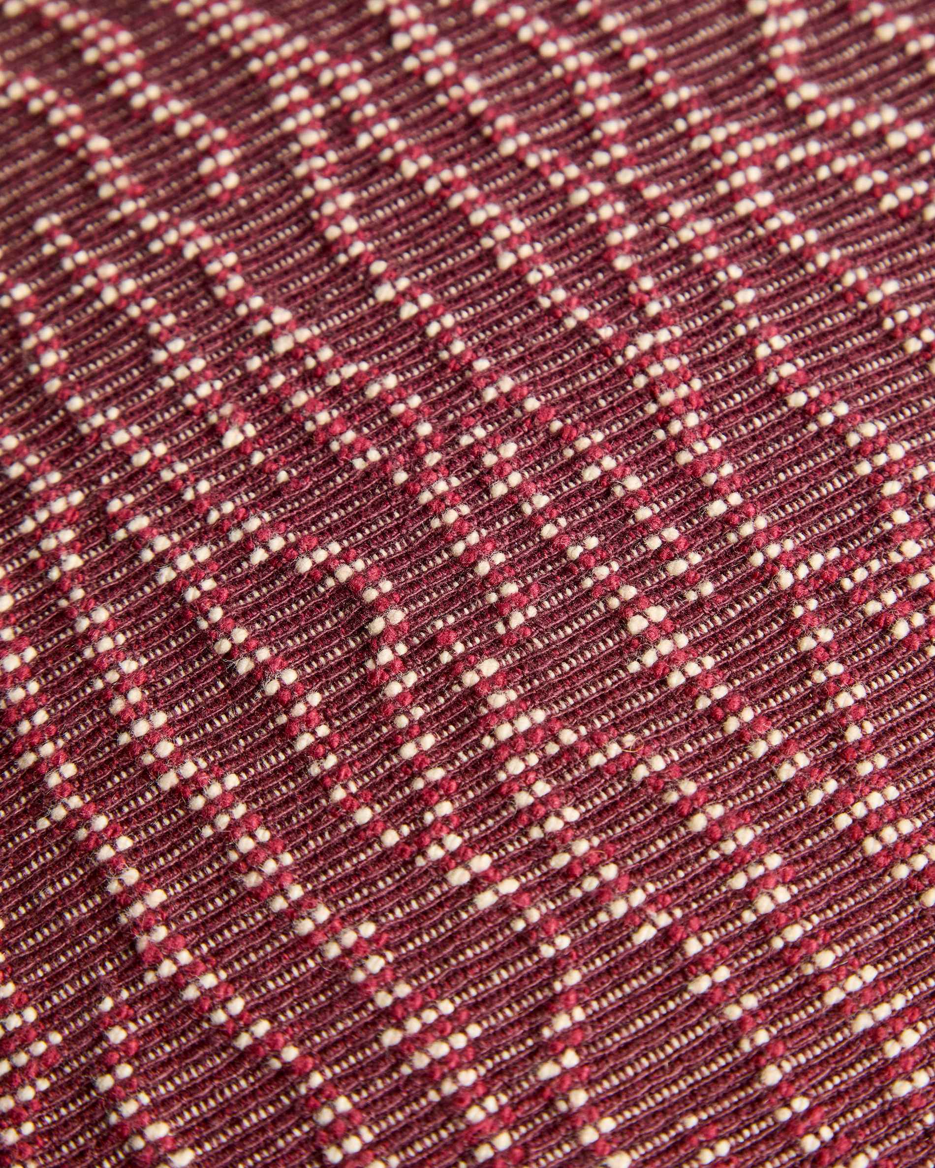 Alnori maroon 100% cotton jacquard cushion cover 50 x 50 cm