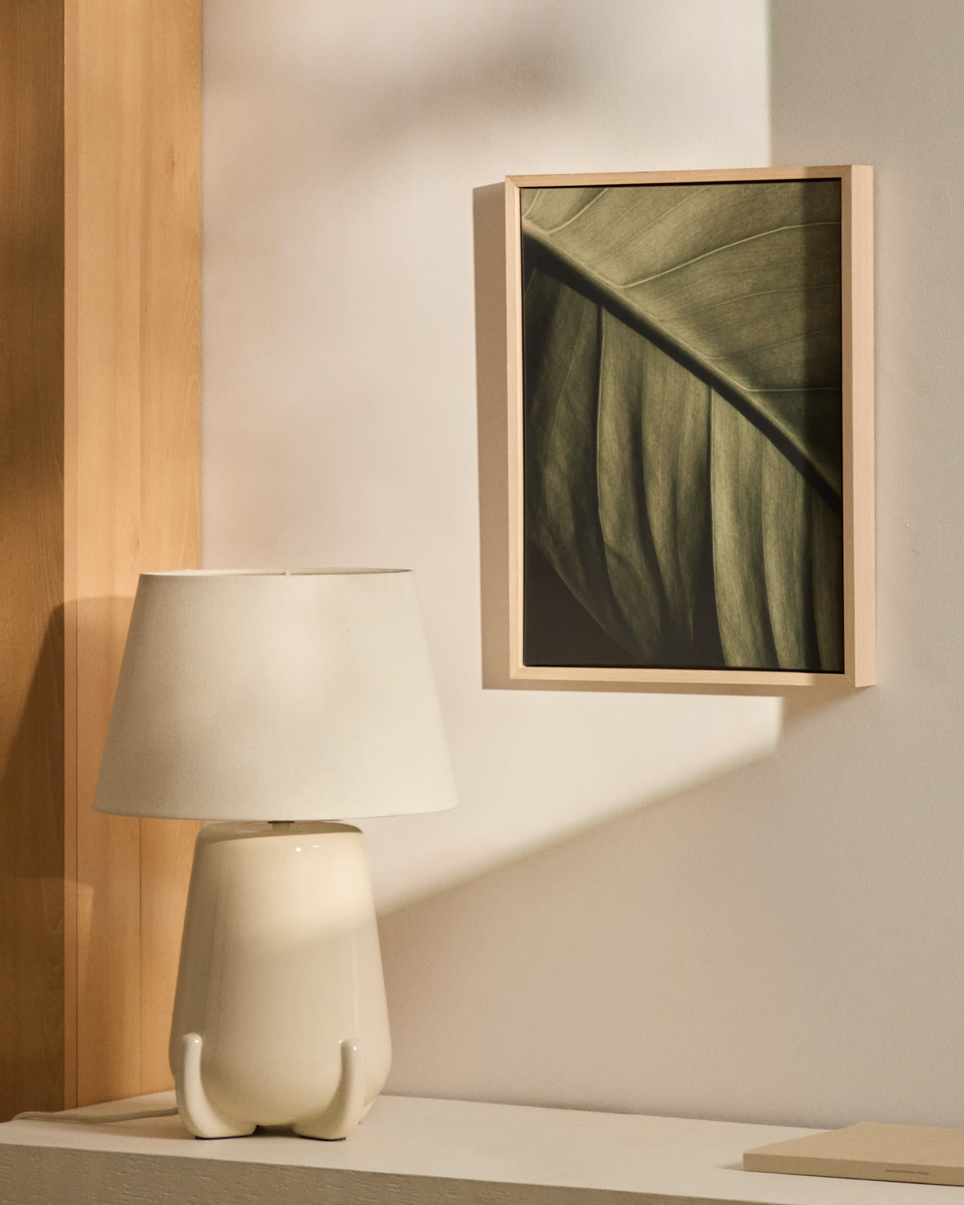 Foliae leaf photograph picture 32.5 x 42.5cm