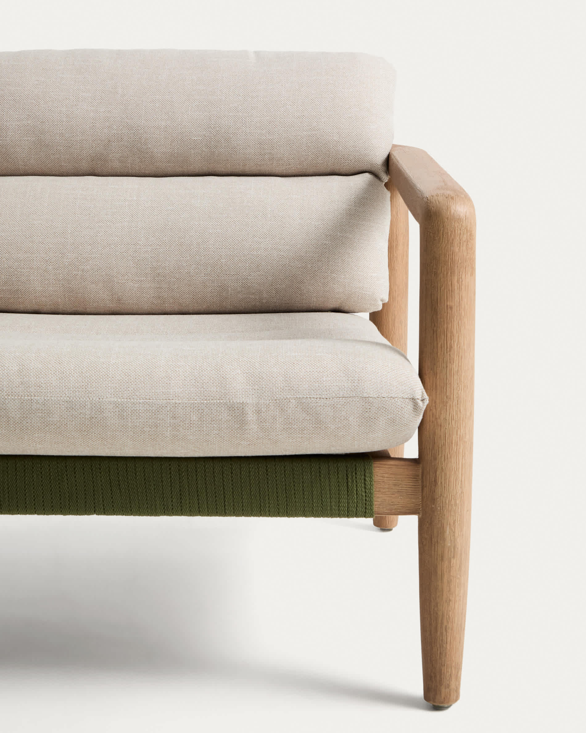 Set of 2 Menfi armchairs in acacia wood and green rope with Dandara coffee table in steel, rope and acacia wood FSC 100% Ø60 cm