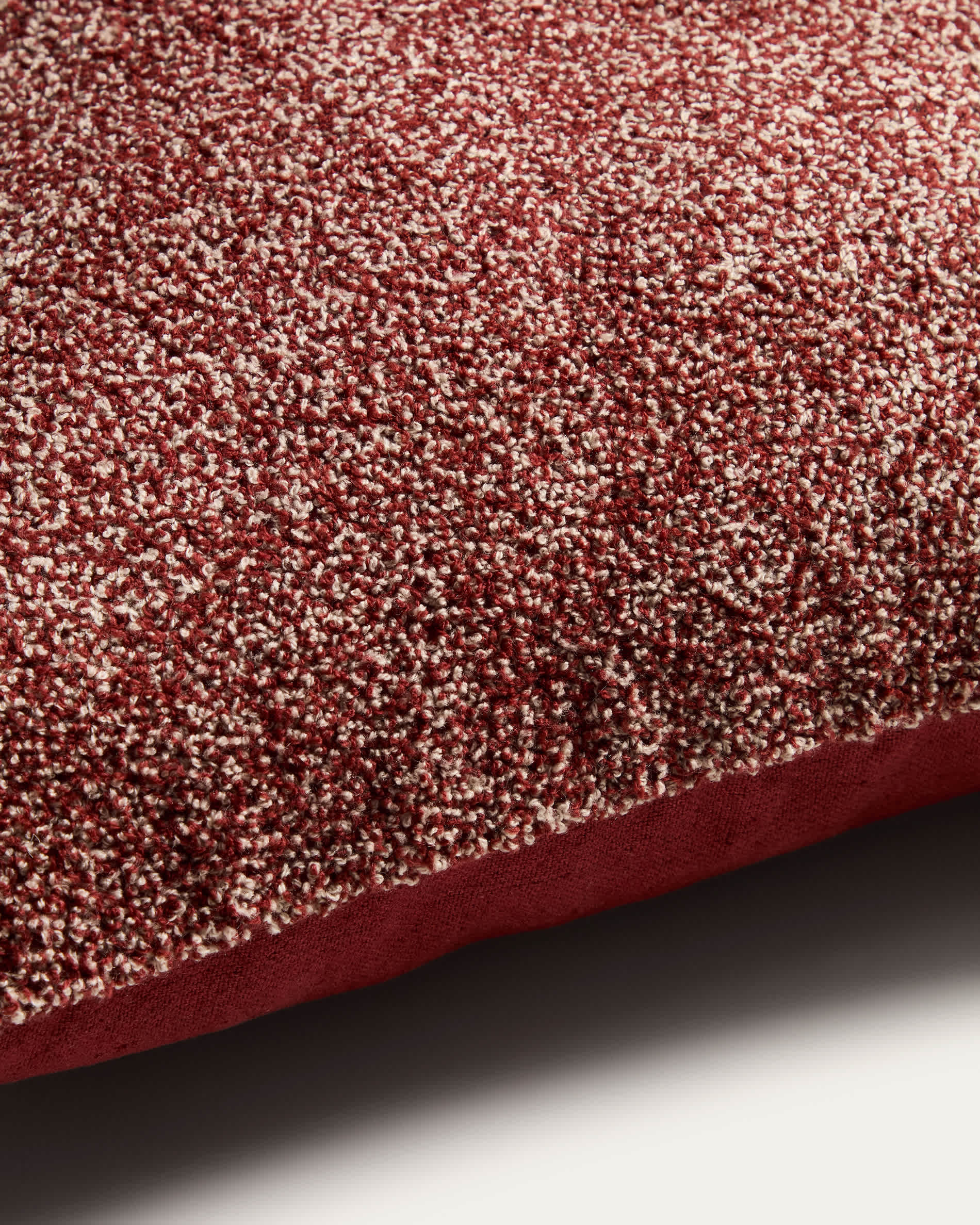 Olinan maroon bouclé melange cushion cover 50 x 50 cm