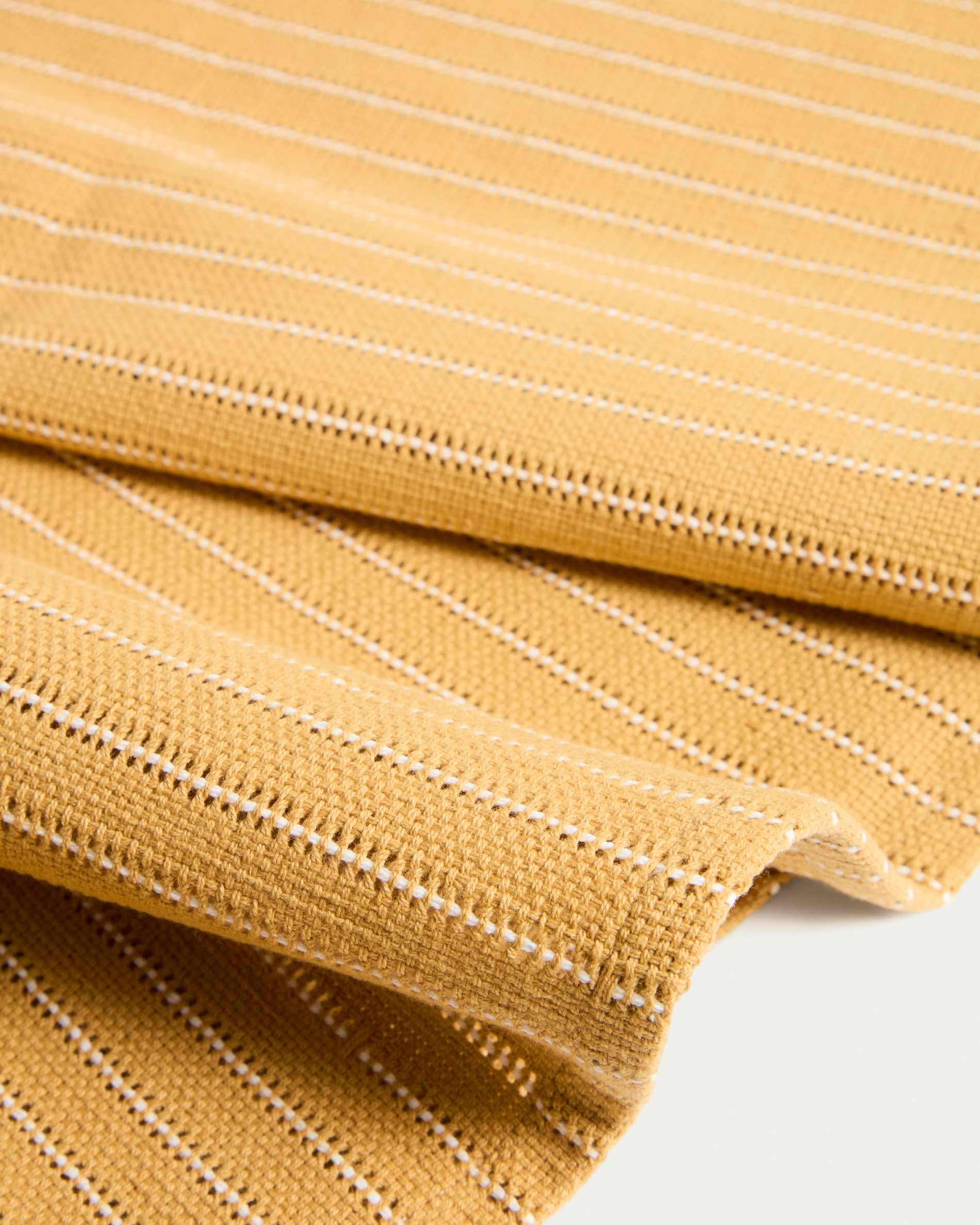 Noria mustard cotton jacquard table runner 50 x 150 cm