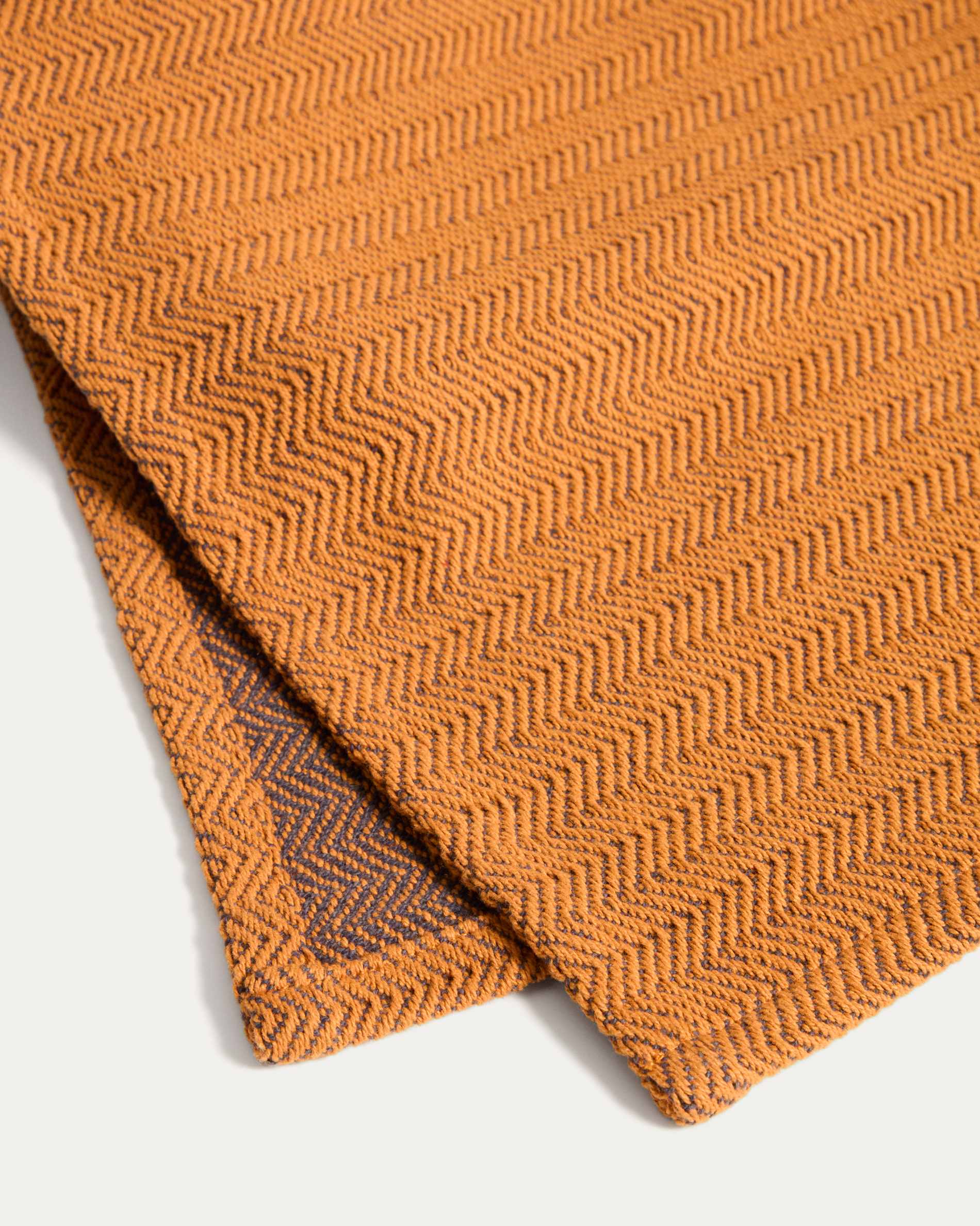 Tieva orange cotton jacquard table runner 50 x 150 cm