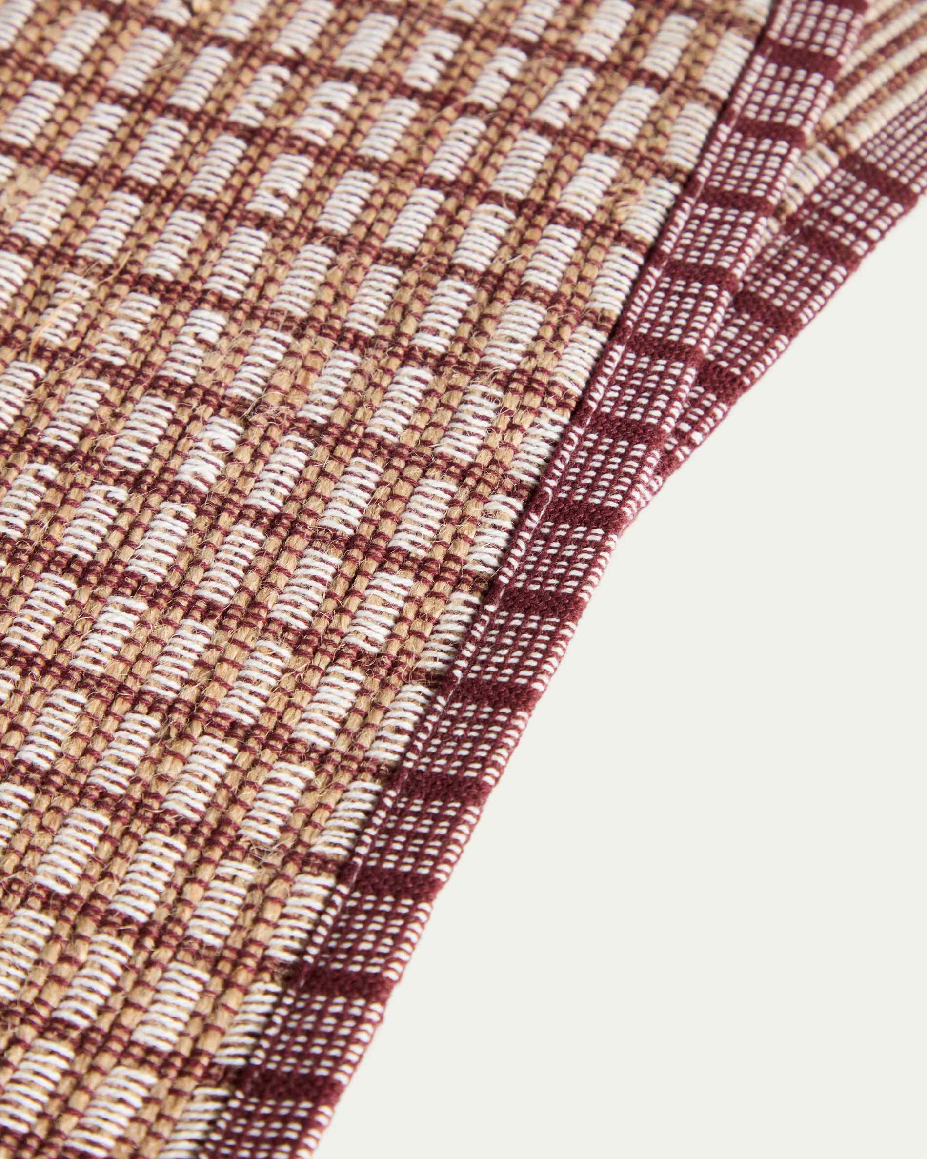 Berla set of 2 maroon cotton and jute placemats 35 x 50 cm