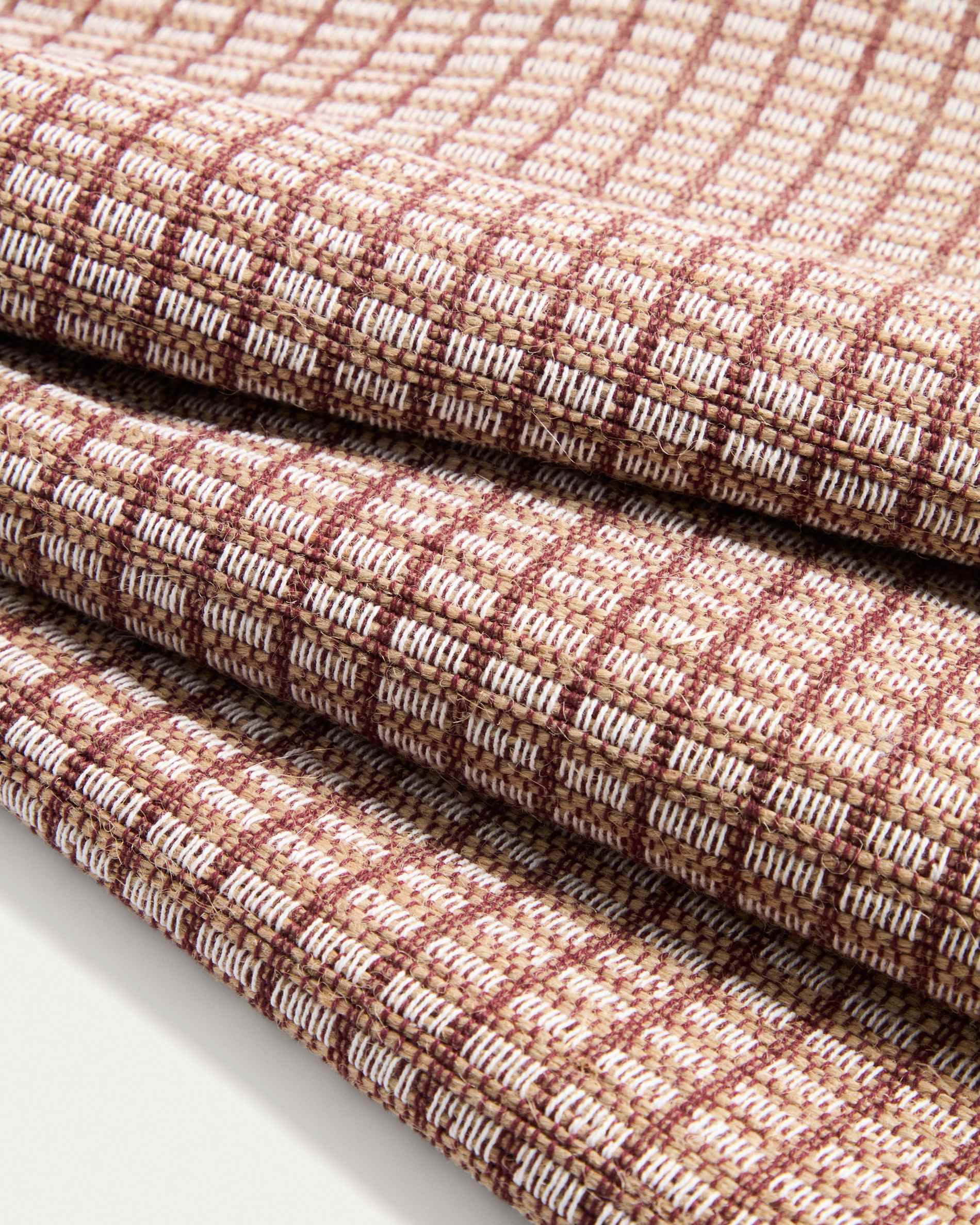 Berla maroon cotton and jute table runner 50 x 150 cm