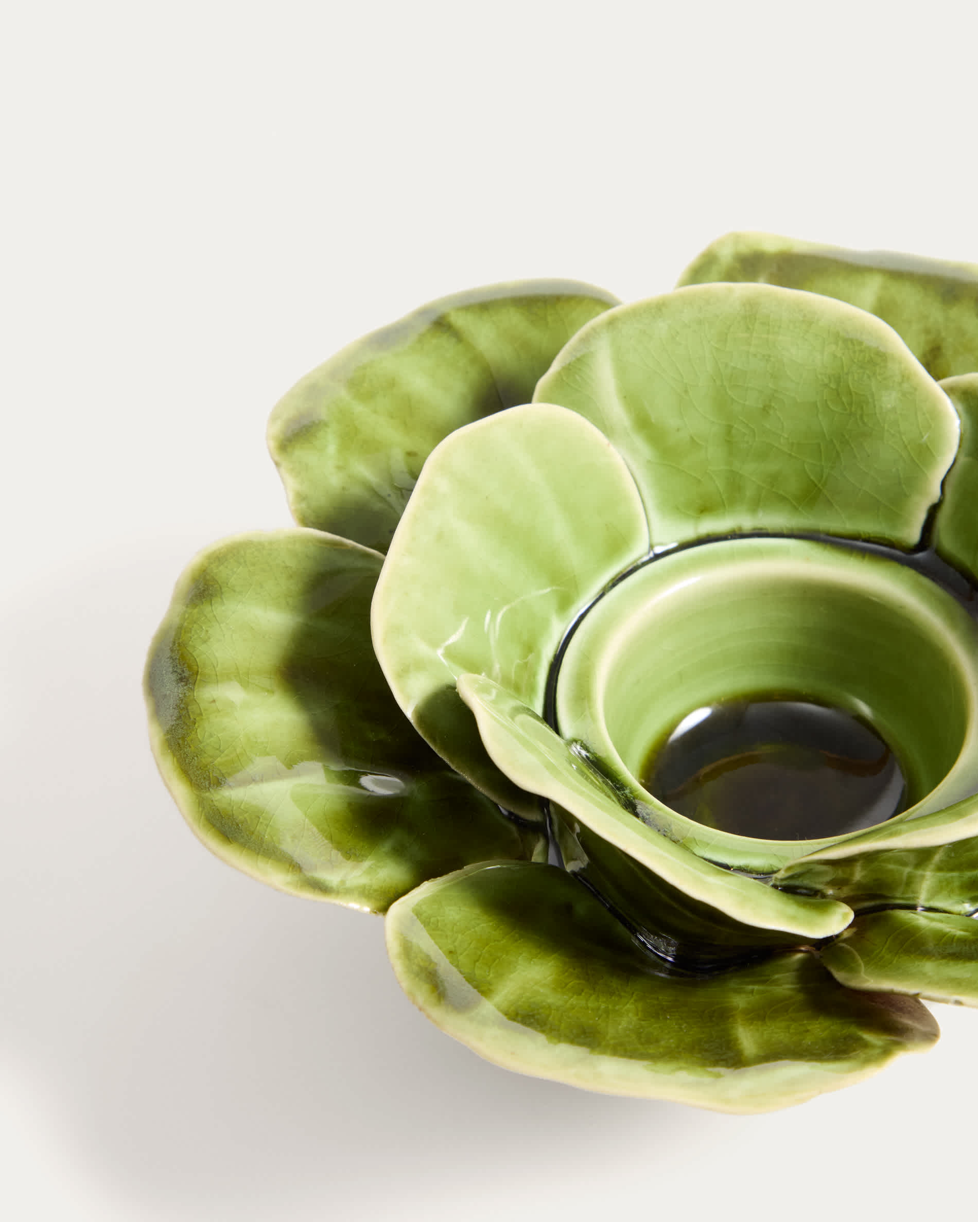 Ederia candle holder in light green ceramic Ø20cm