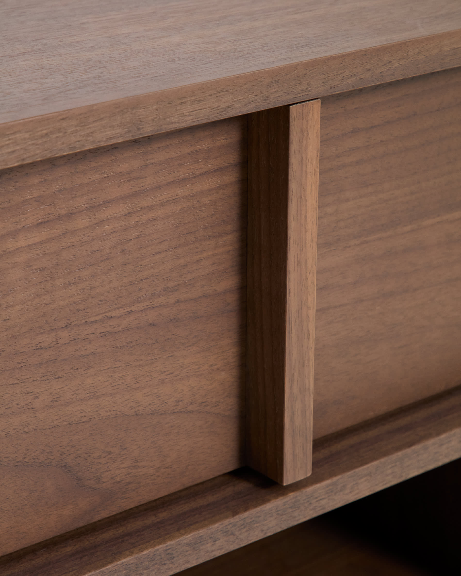Onix bedside table with 1 drawer, walnut veneer in a dark finish, 45 x 47 cm, FSC Mix Credit