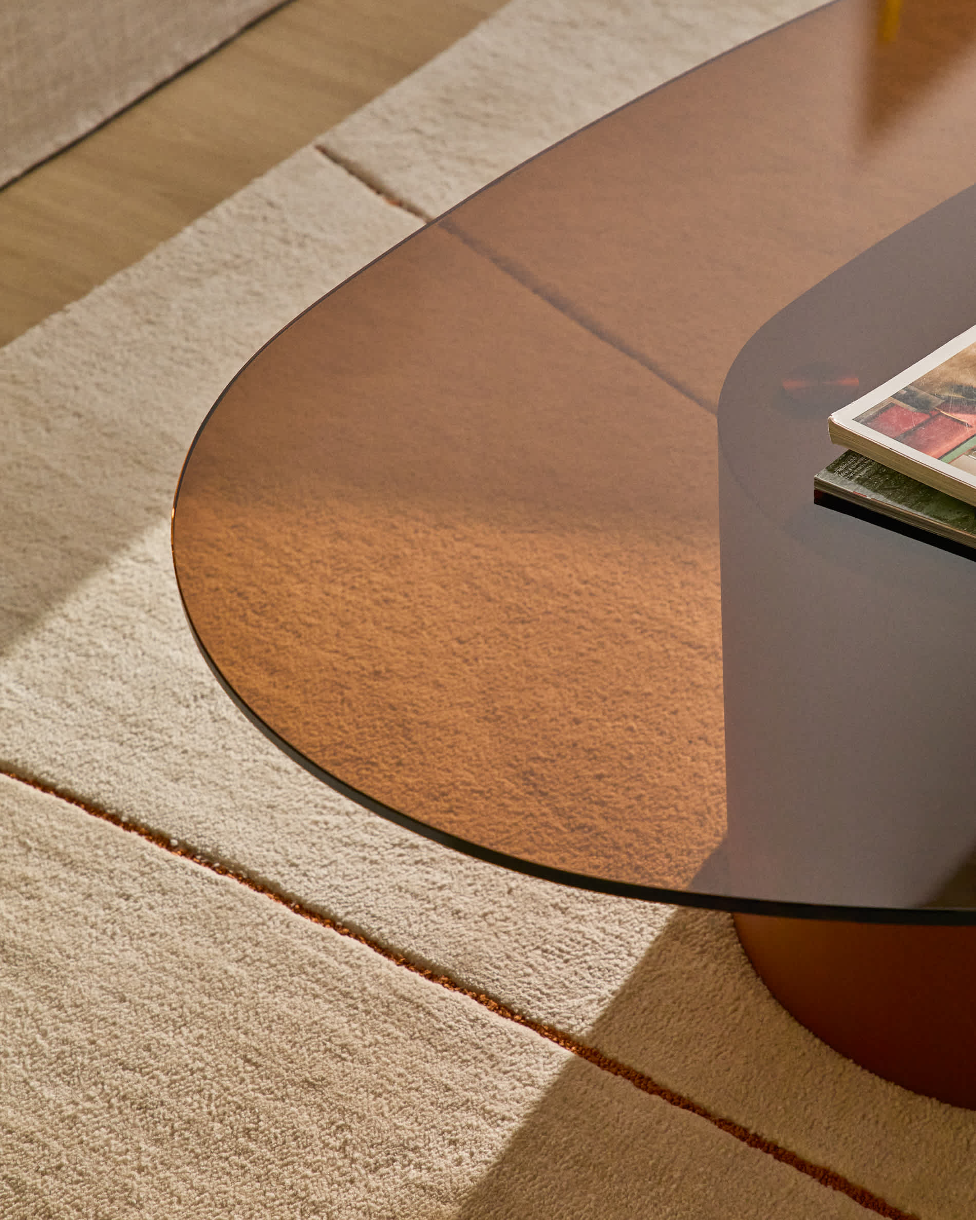 Olir coffee table in tempered glass and brown steel 140 x 80 cm