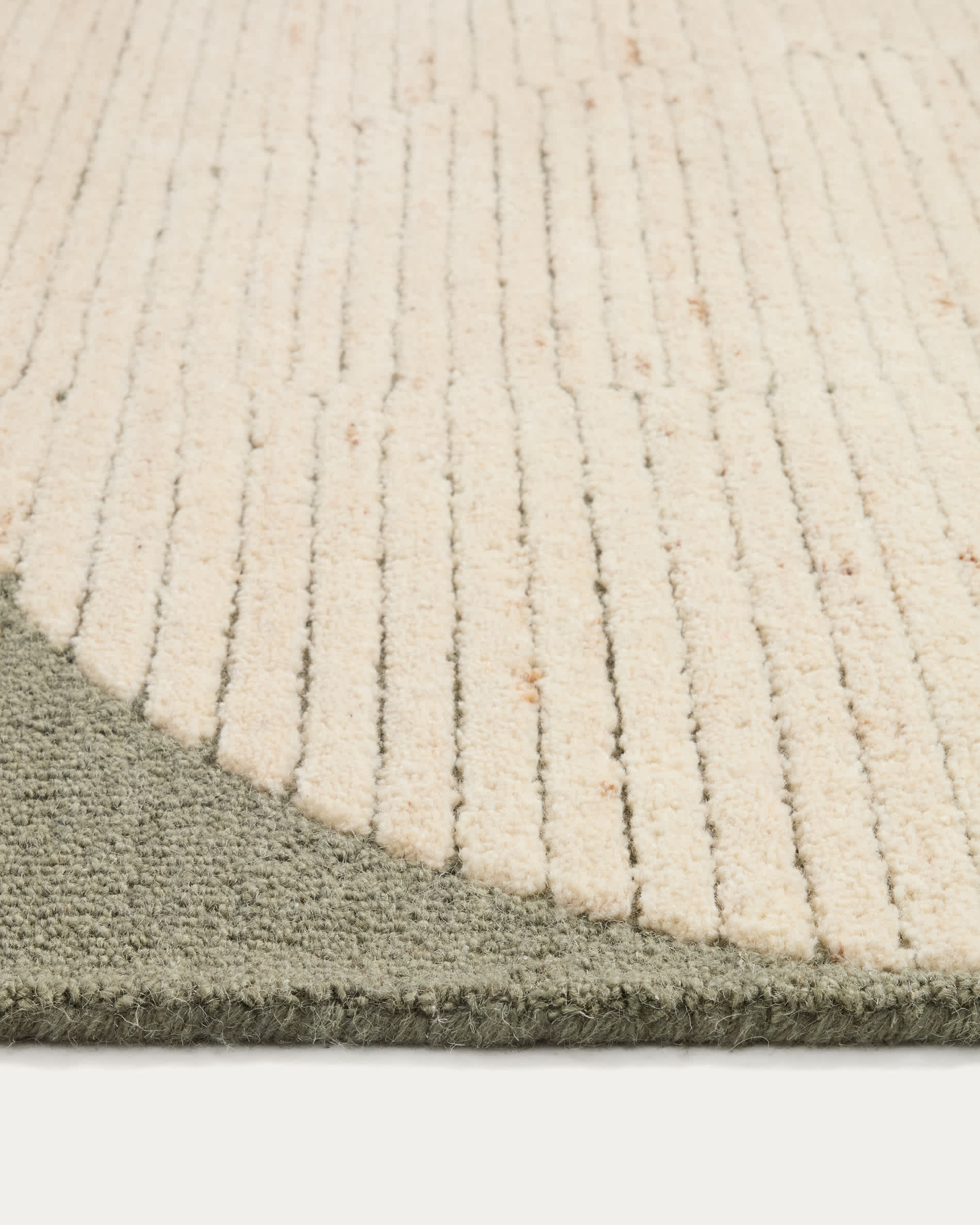 Bralen green and beige jacquard wool rug 200 x 300 cm