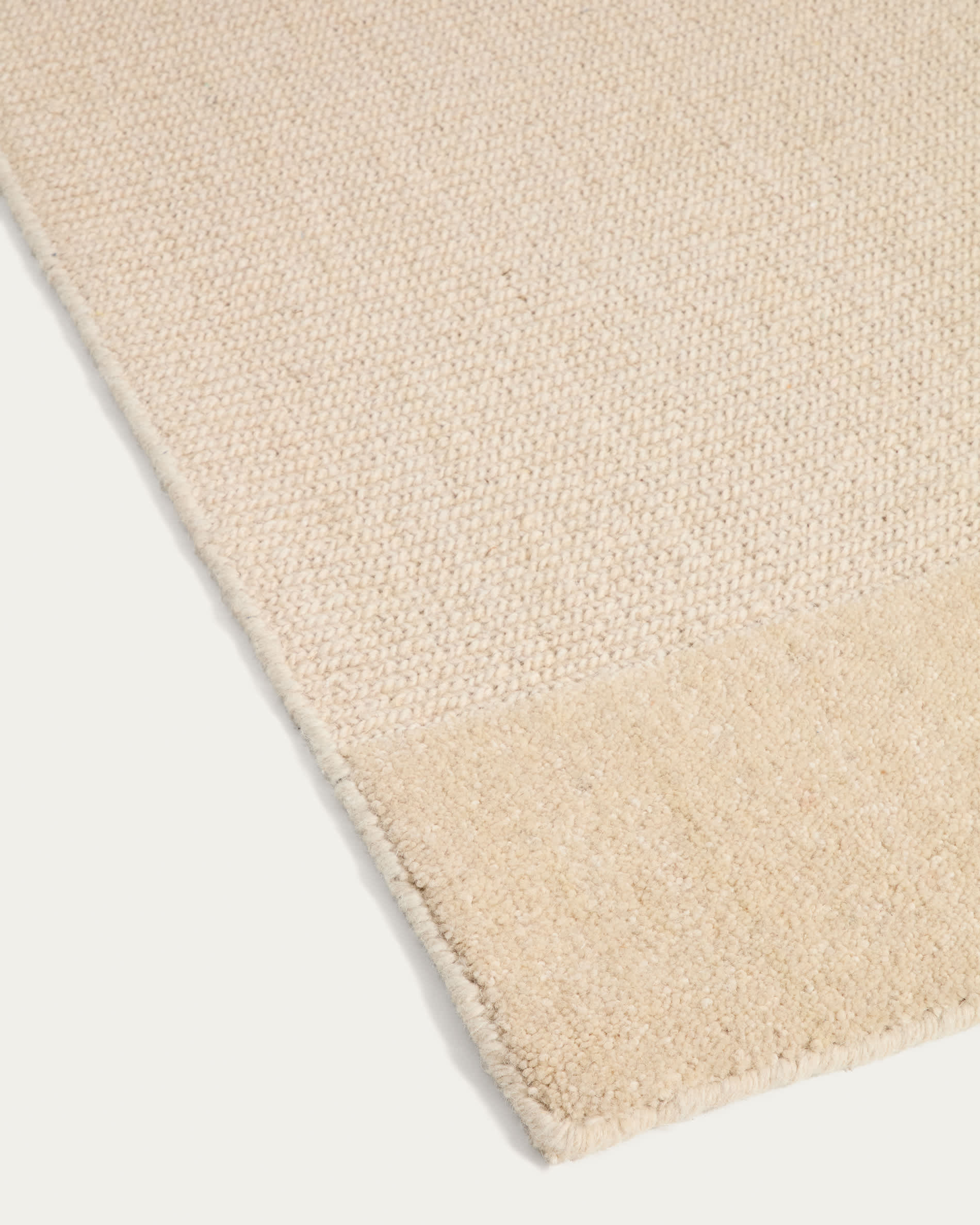 Esola beige wool rug 160 x 230 cm