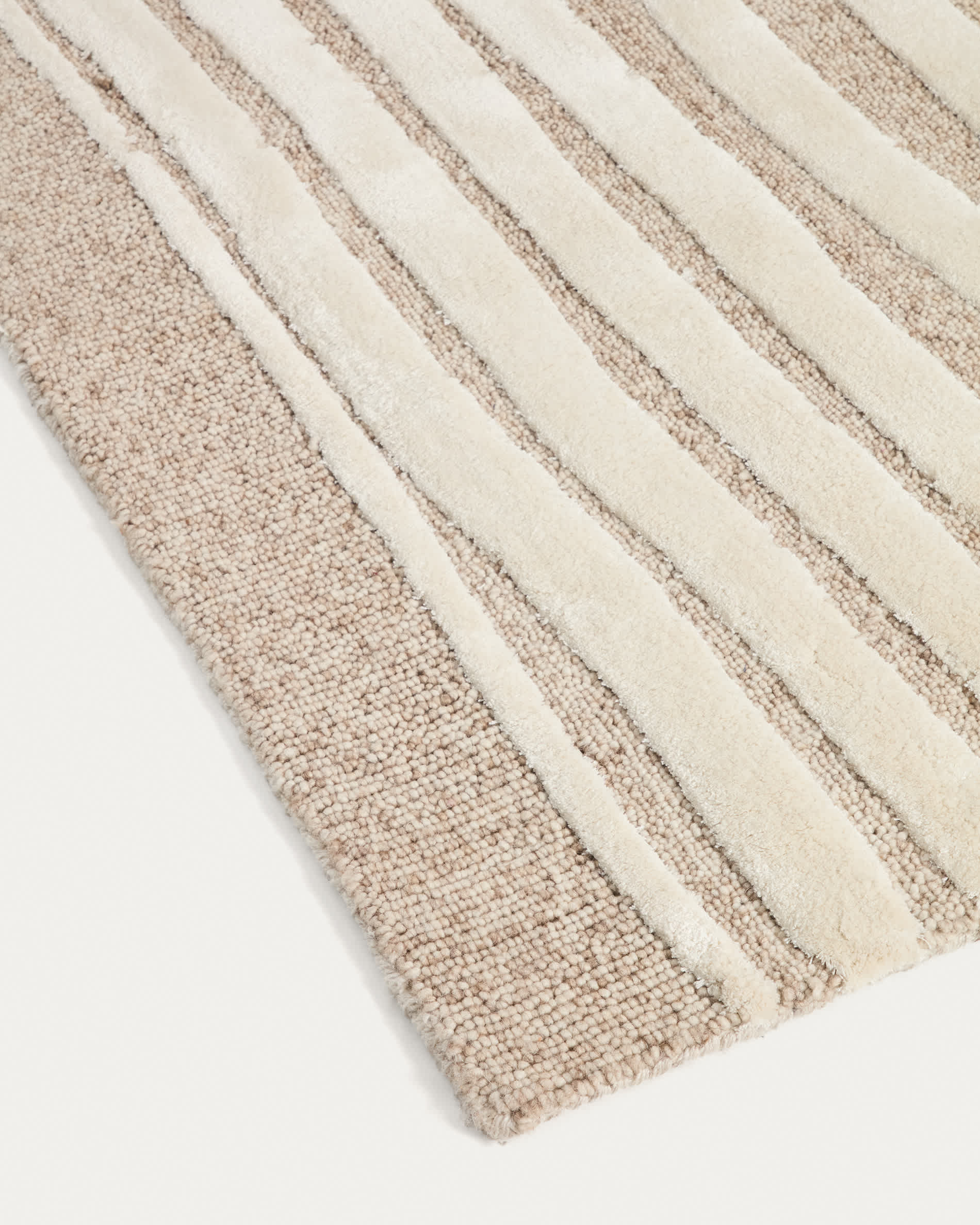 Colire beige wool and viscose rug 200 x 300 cm