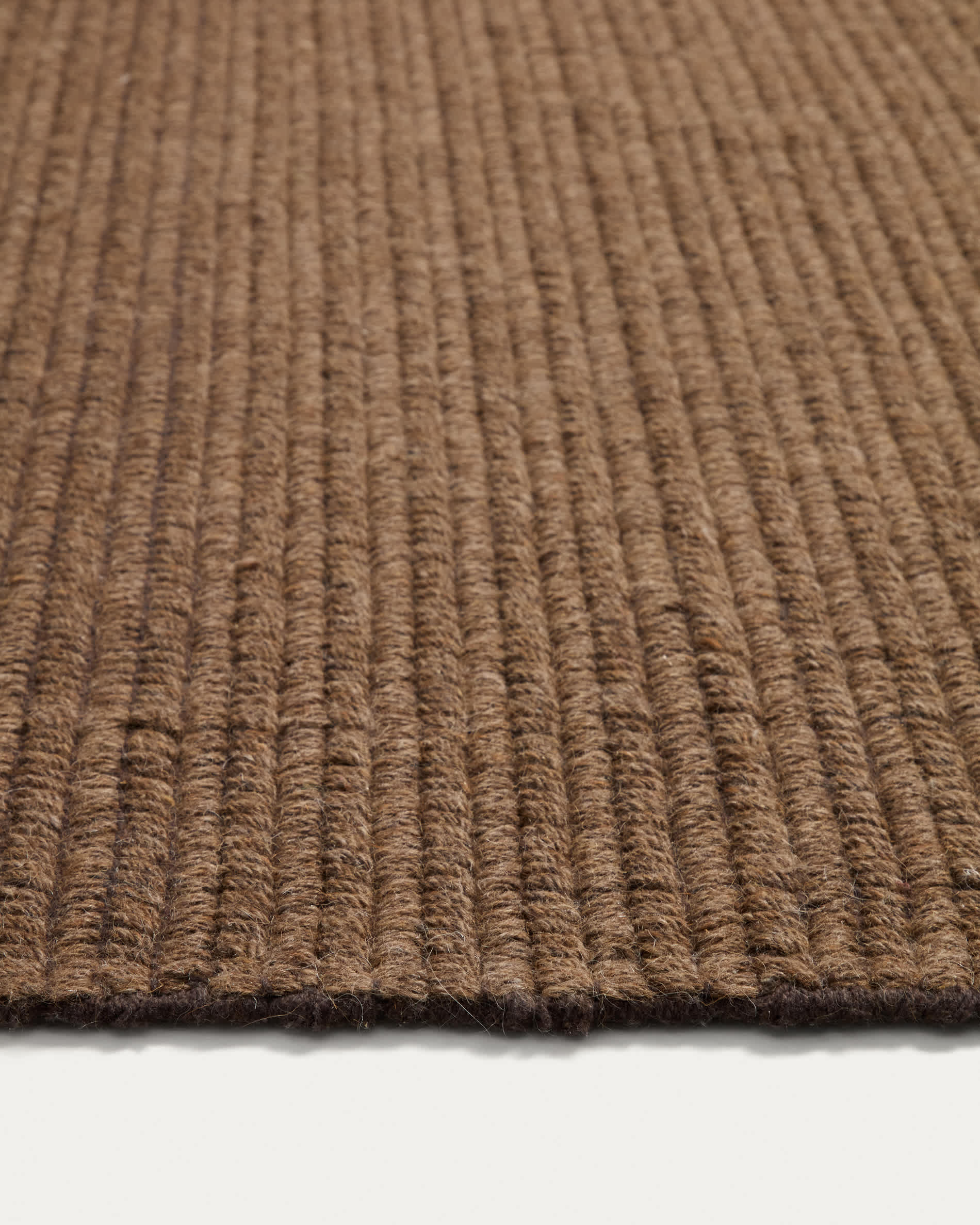 Imerna brown wool rug 160 x 230 cm