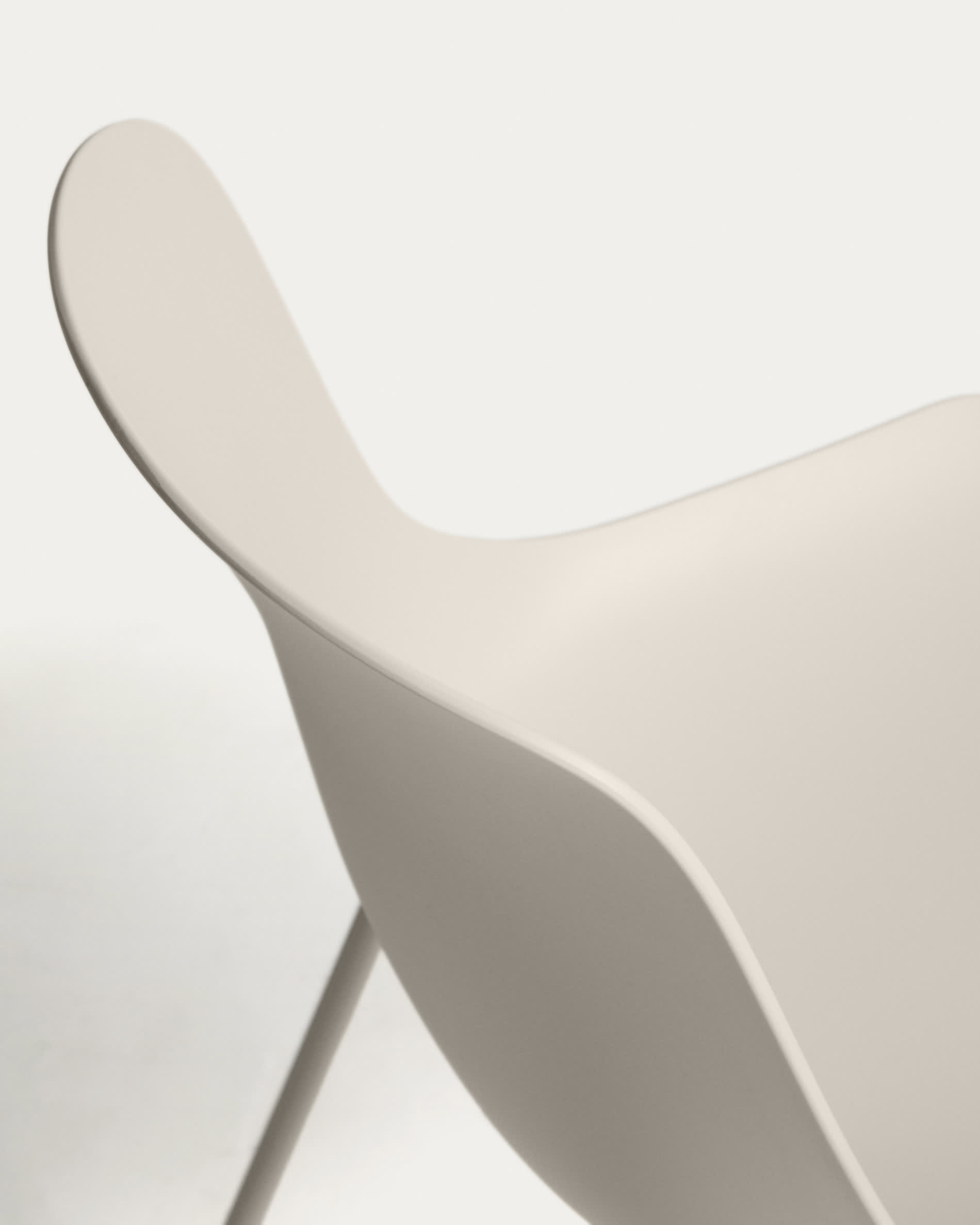 Altea beige chair with beige-finished steel legs