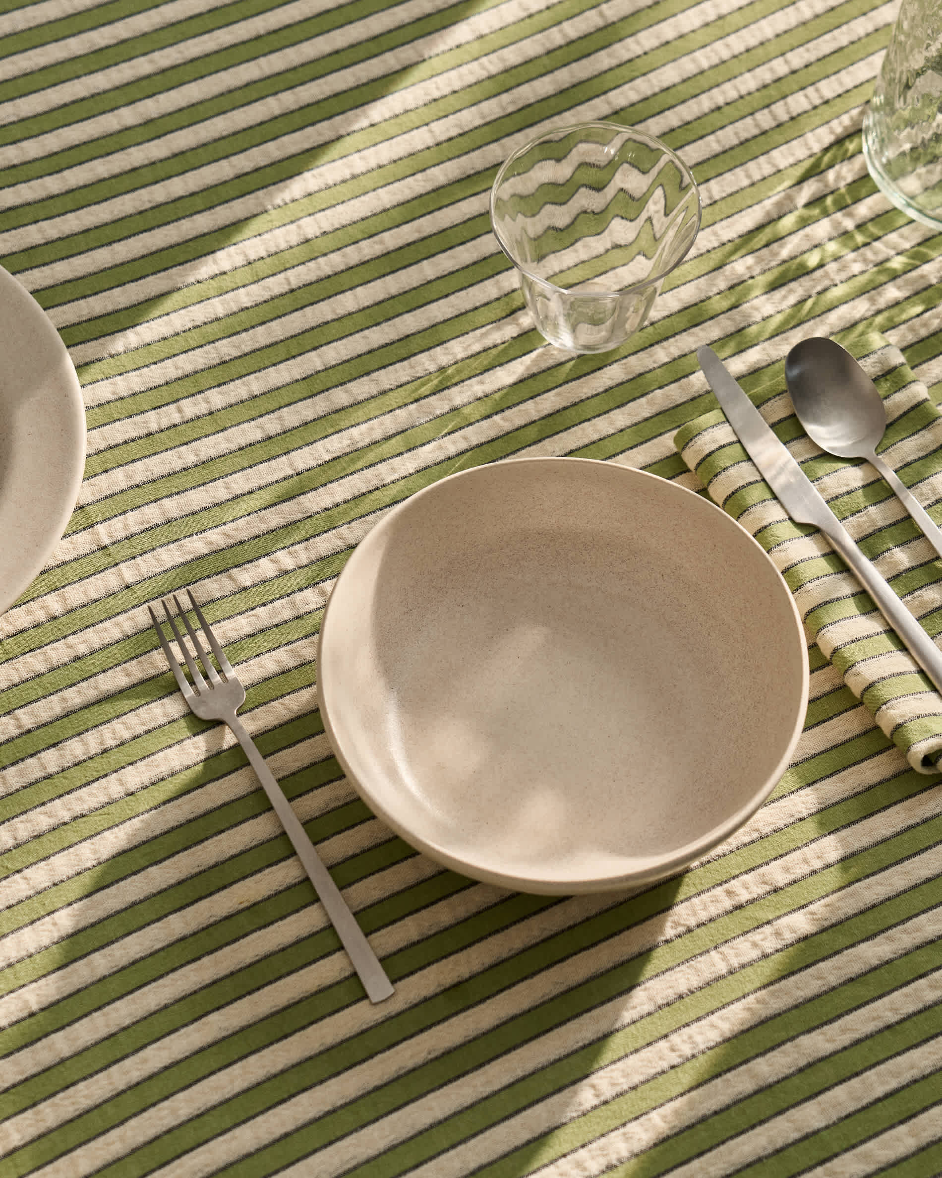 Ulena green striped 100% cotton tablecloth 170 x 250cm