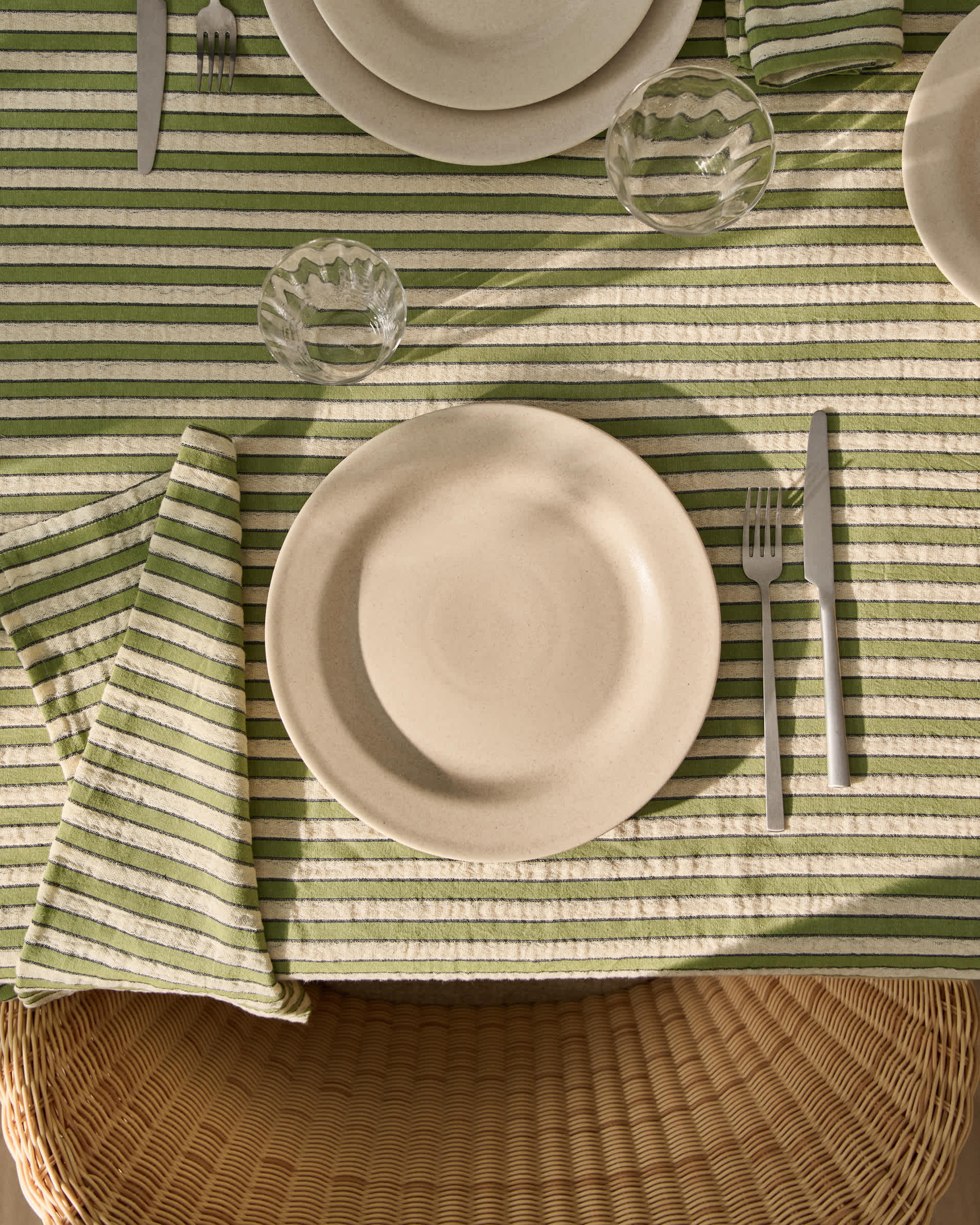 Ulena green striped 100% cotton tablecloth 170 x 250cm