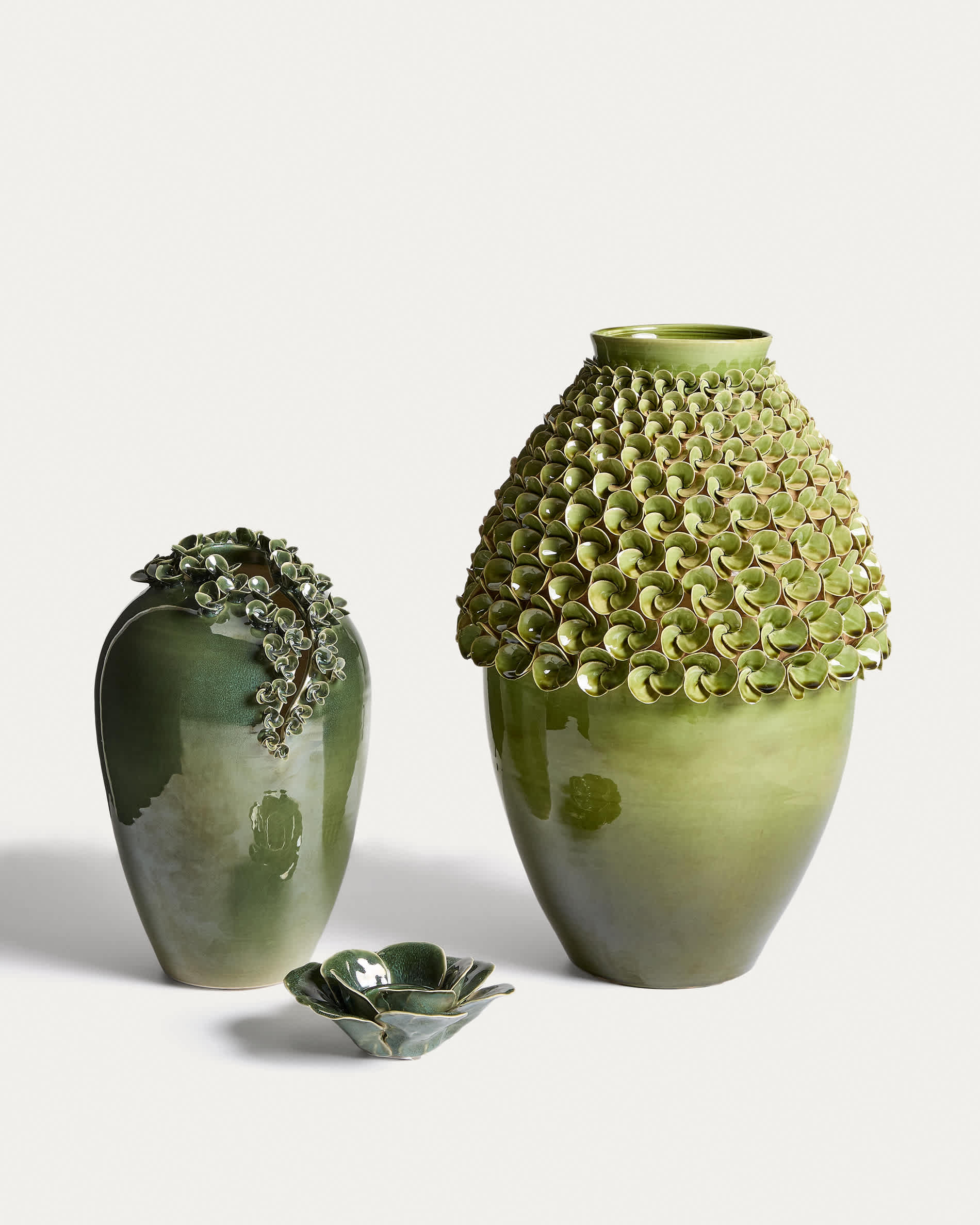 Ederia vase in light green ceramic 39cm