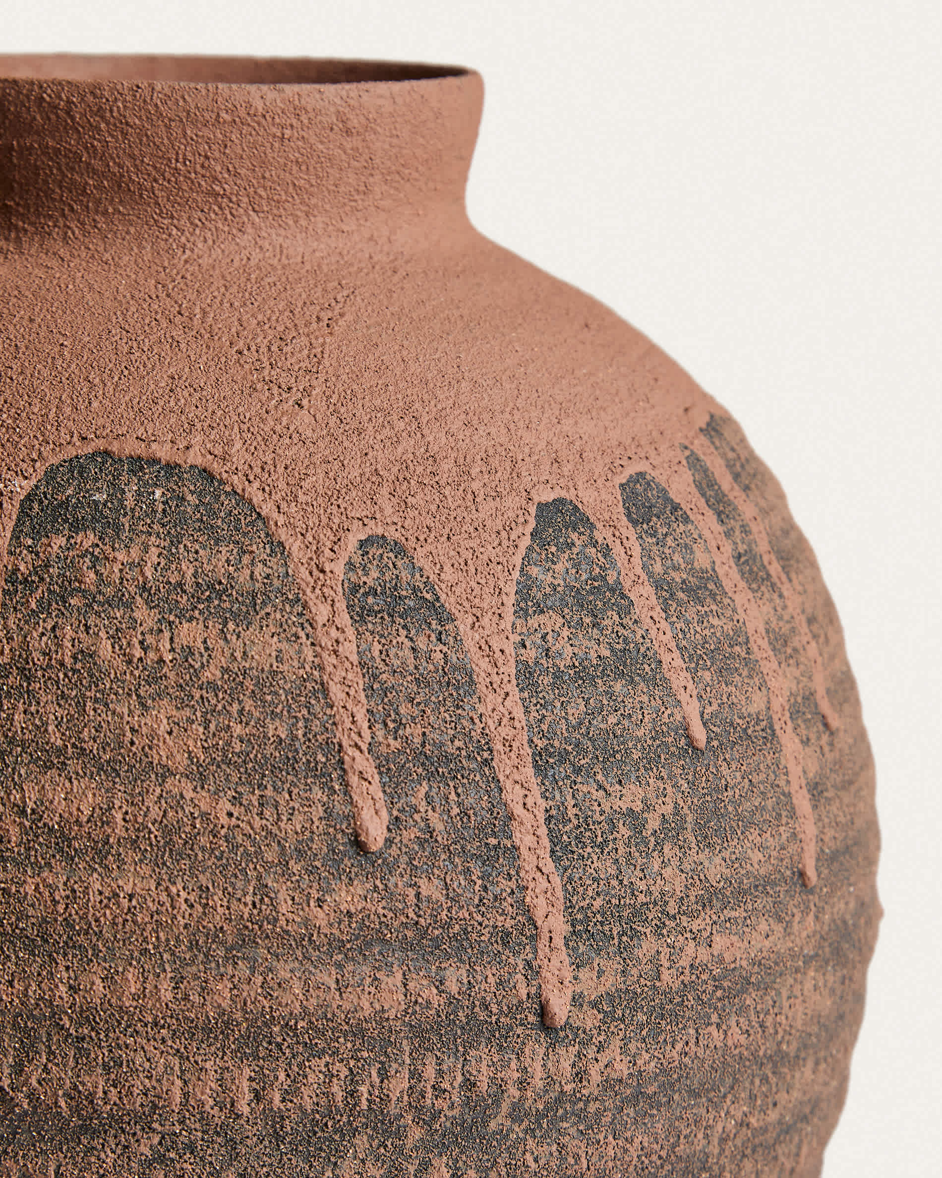 Emiro vase in terracotta ceramic 24cm