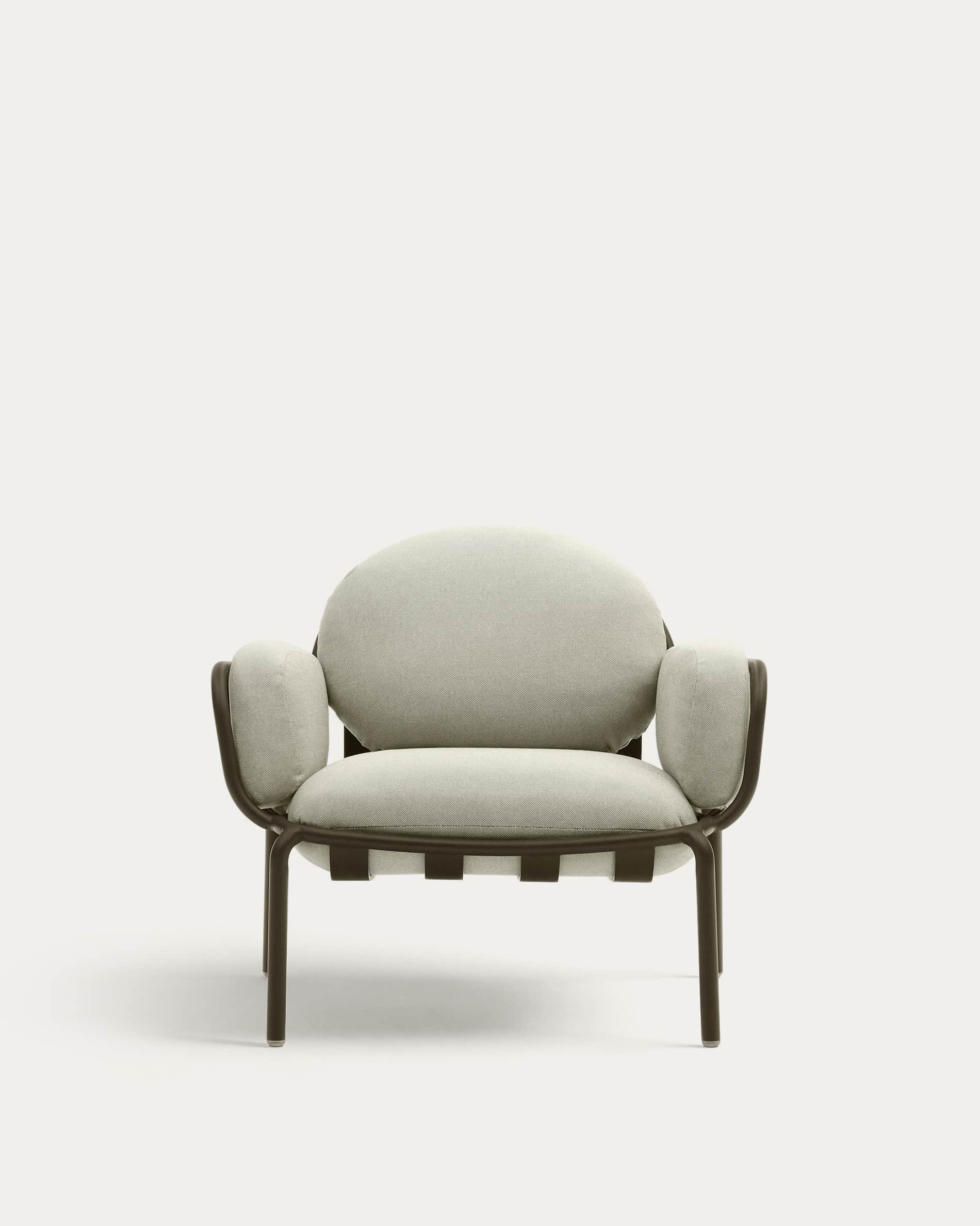 Joncols outdoor armchair in aluminium with green painted finish and beige cushions