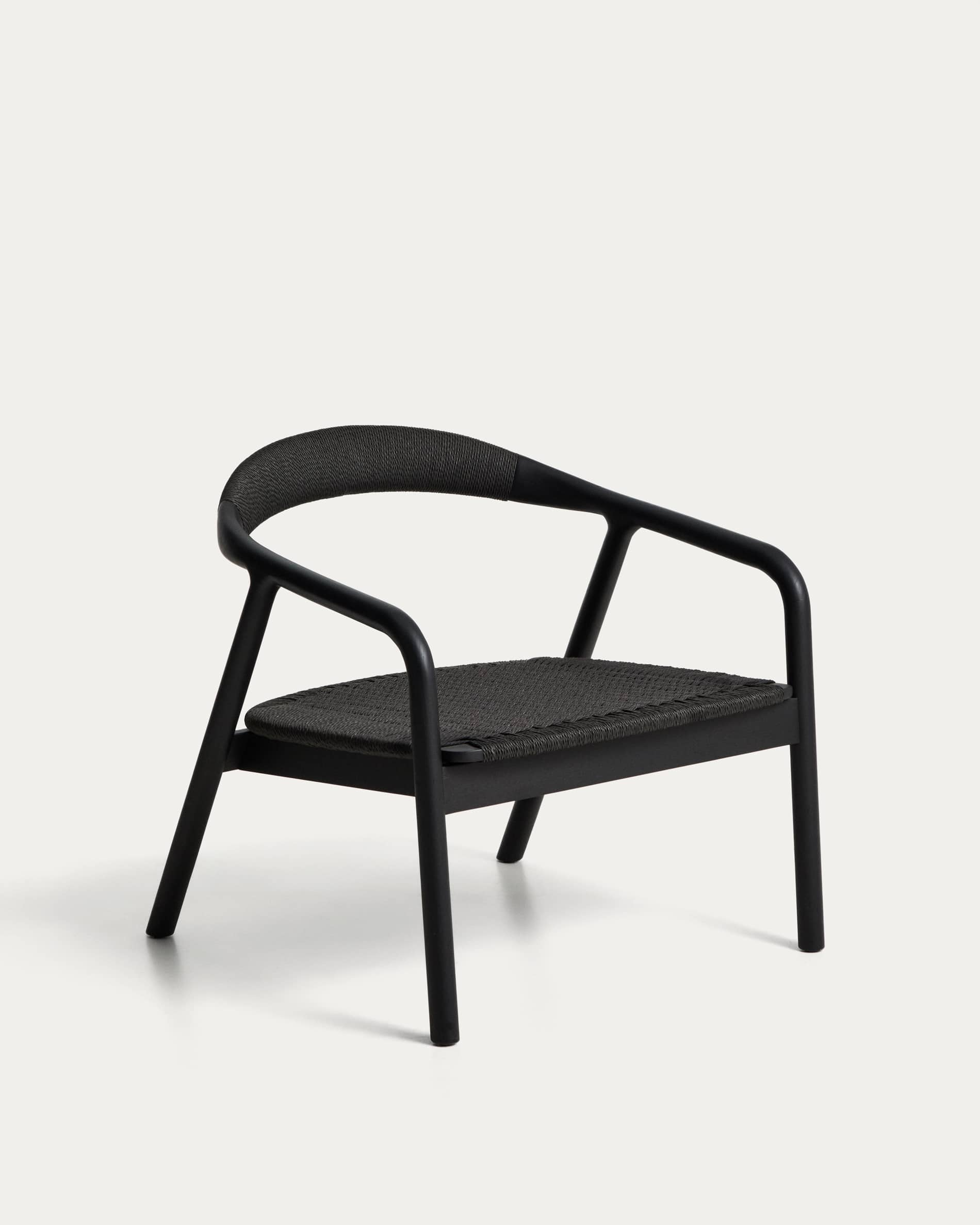 Derile armchair in solid oak wood with black finish and black paper rope FSC Mix Credit.