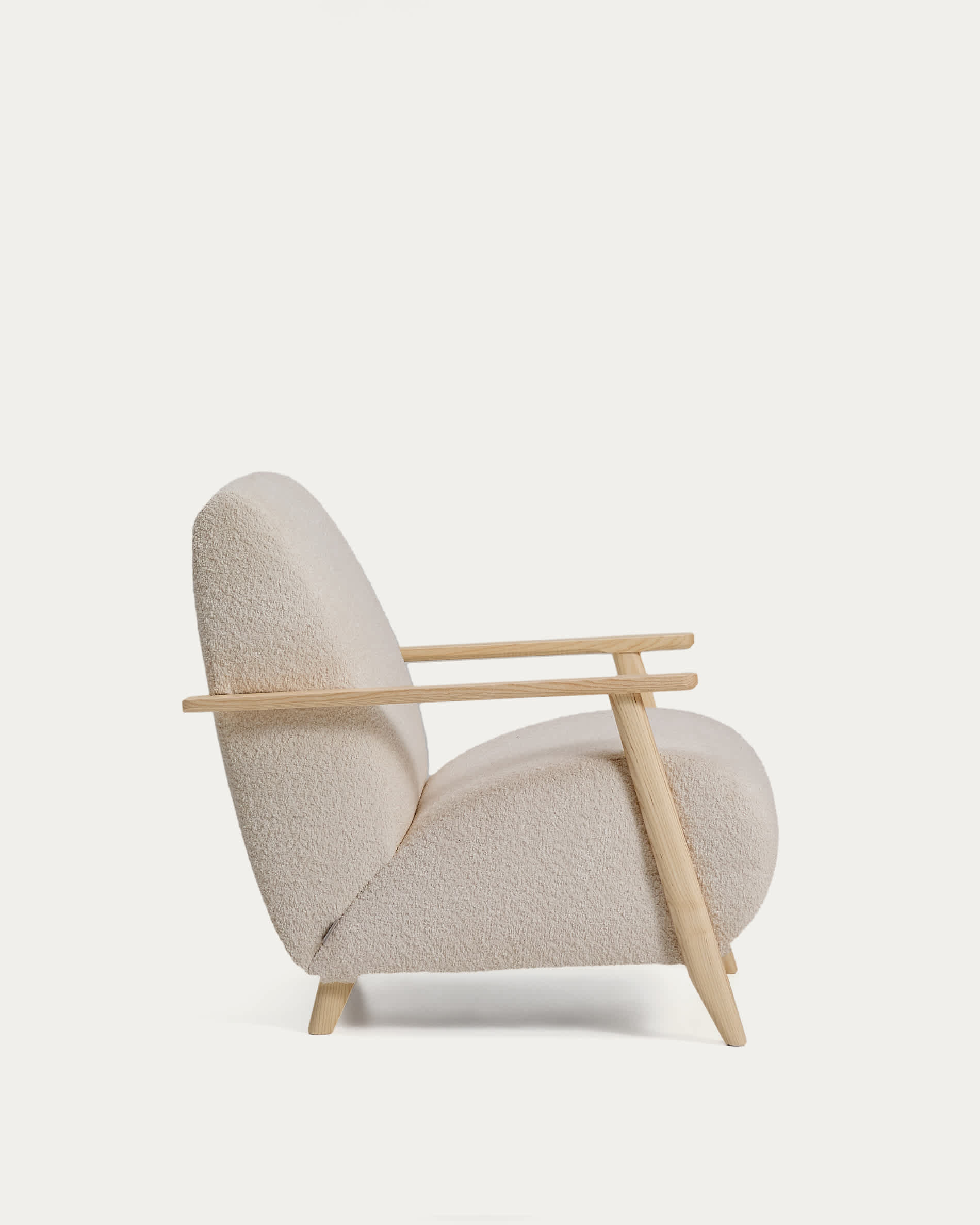 Meghan fire-retardant armchair in beige bouclé and solid ash wood with natural tone finish FSC Mix Credit
